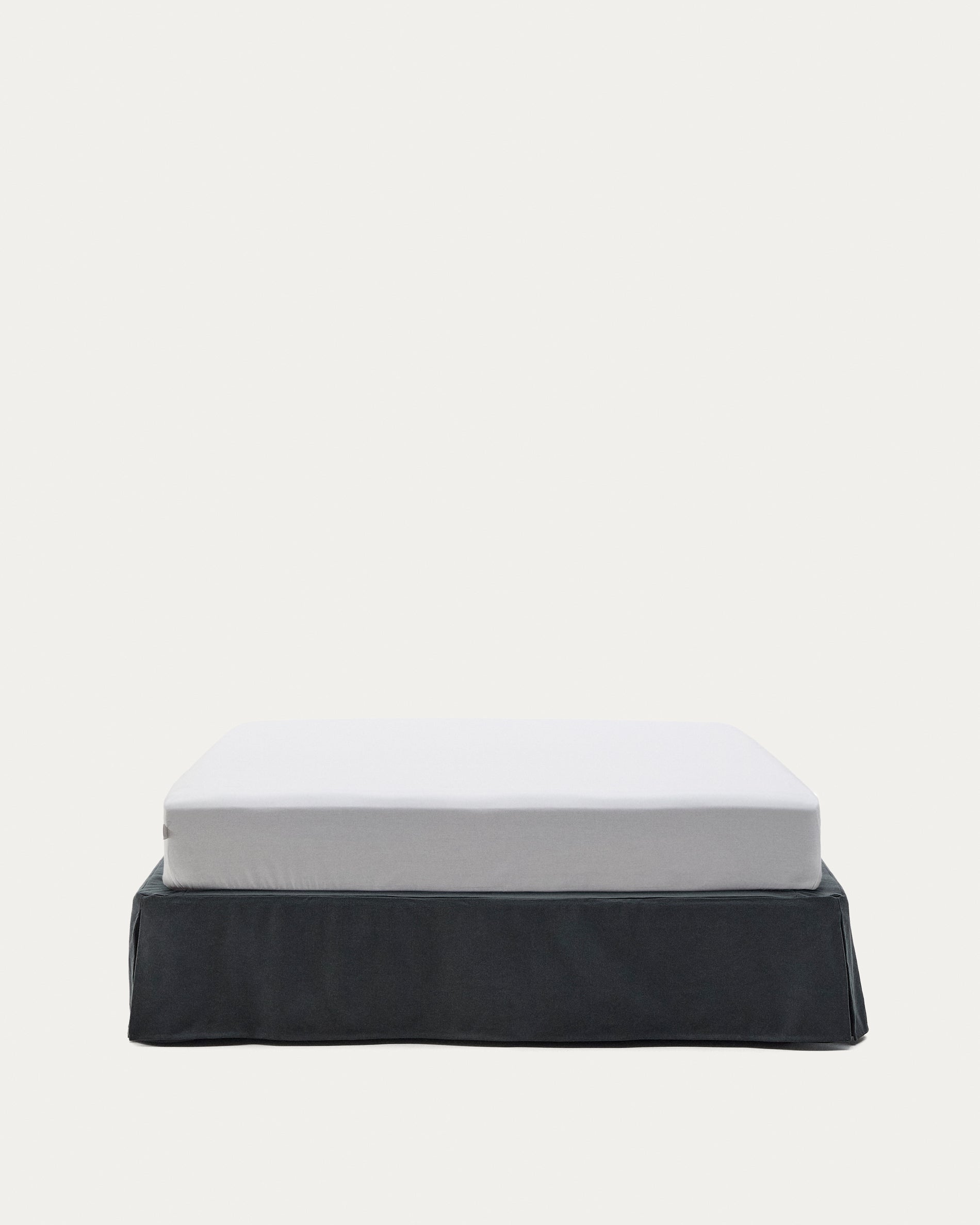 Anthracite grey linen and cotton Jaira base with removable cover for a 150 x 190 cm mattress - Product View