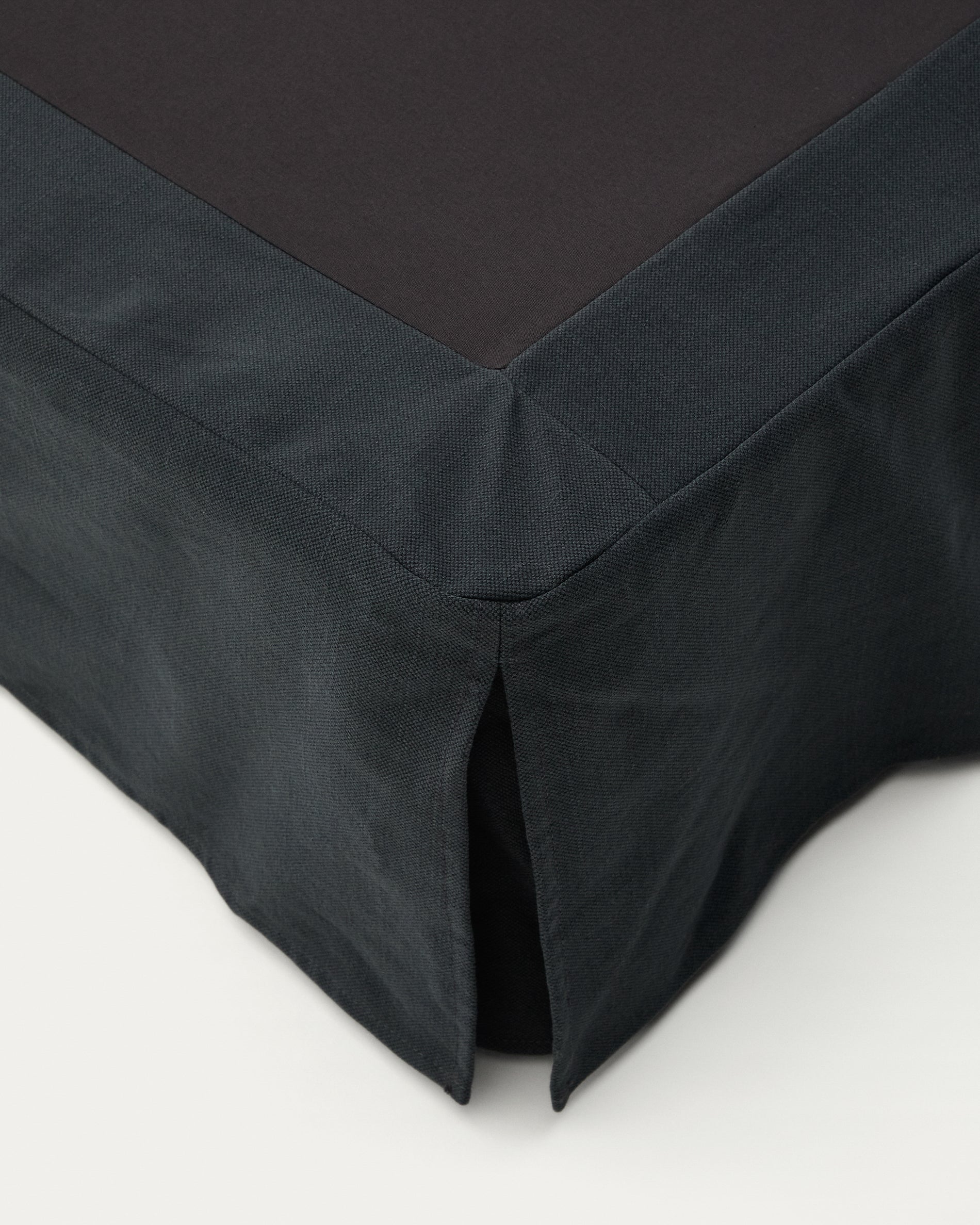 Anthracite grey linen and cotton Jaira base with removable cover for a 160 x 200 cm mattress - Detail