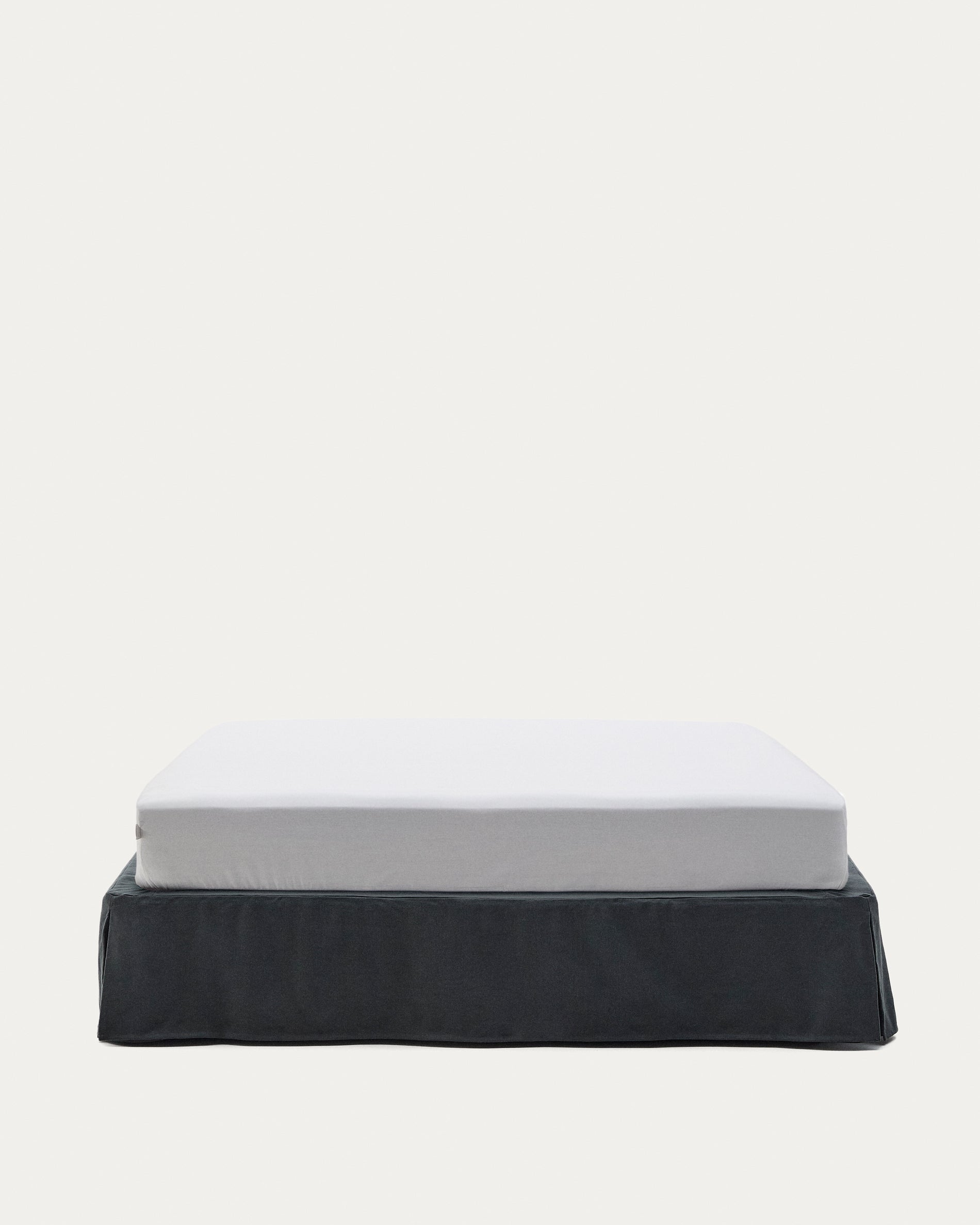 Anthracite grey linen and cotton Jaira base with removable cover for a 160 x 200 cm mattress - Product View