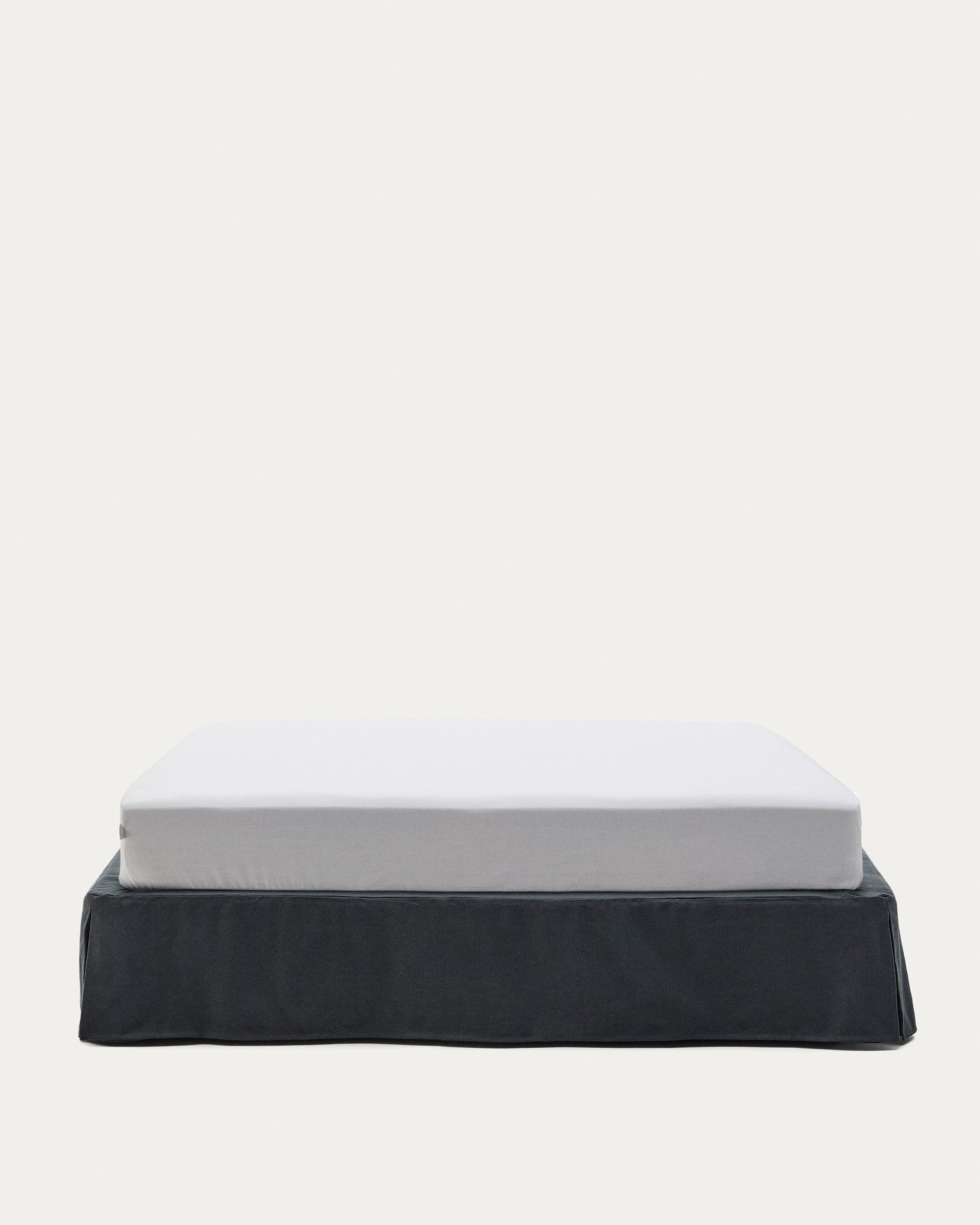 Anthracite grey linen and cotton Jaira base with removable cover for a 180 x 200 cm mattress - Product View