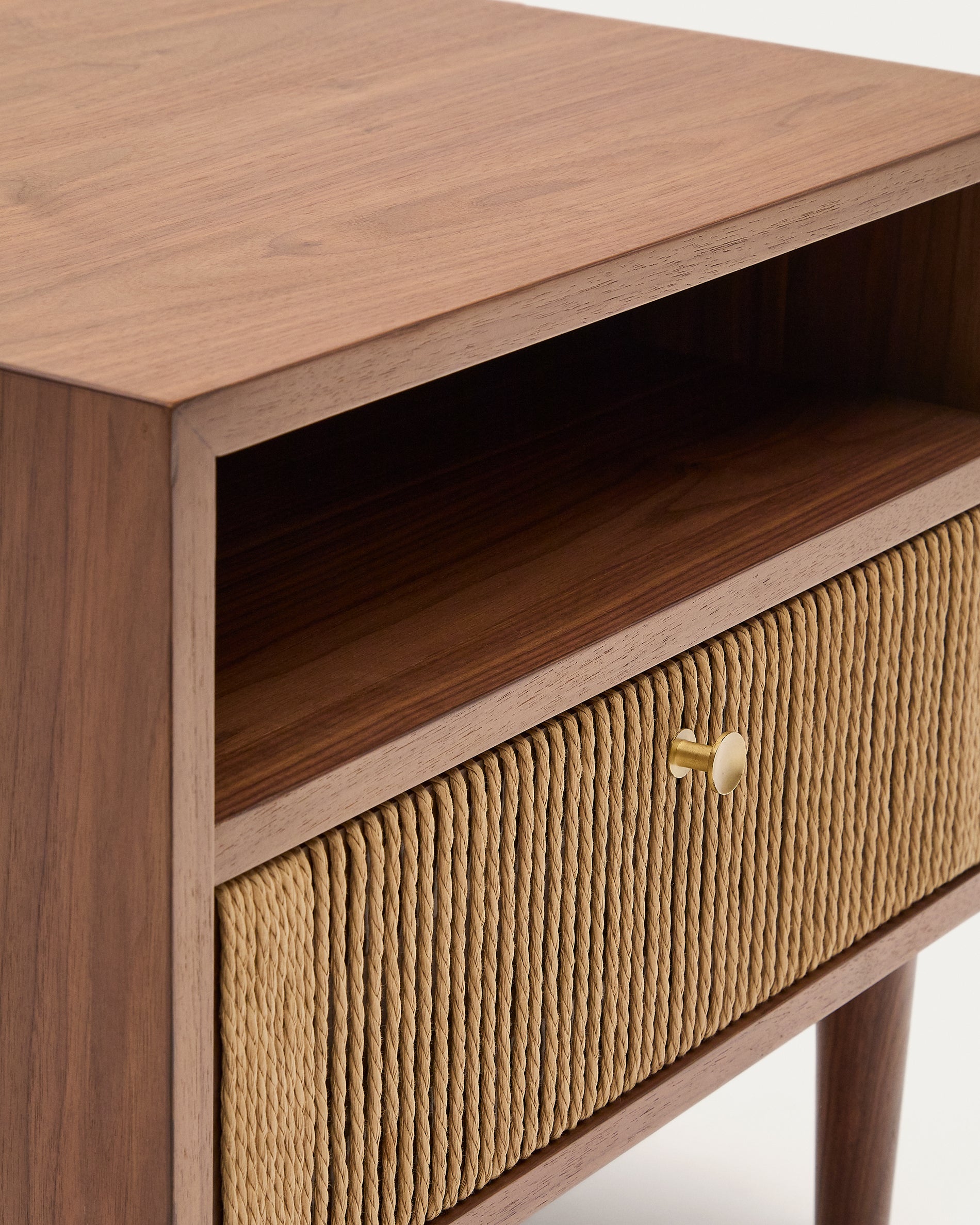 Elan bedside table in veneer and solid walnut with cord 51x45cm FSC Mix Credit - Detail