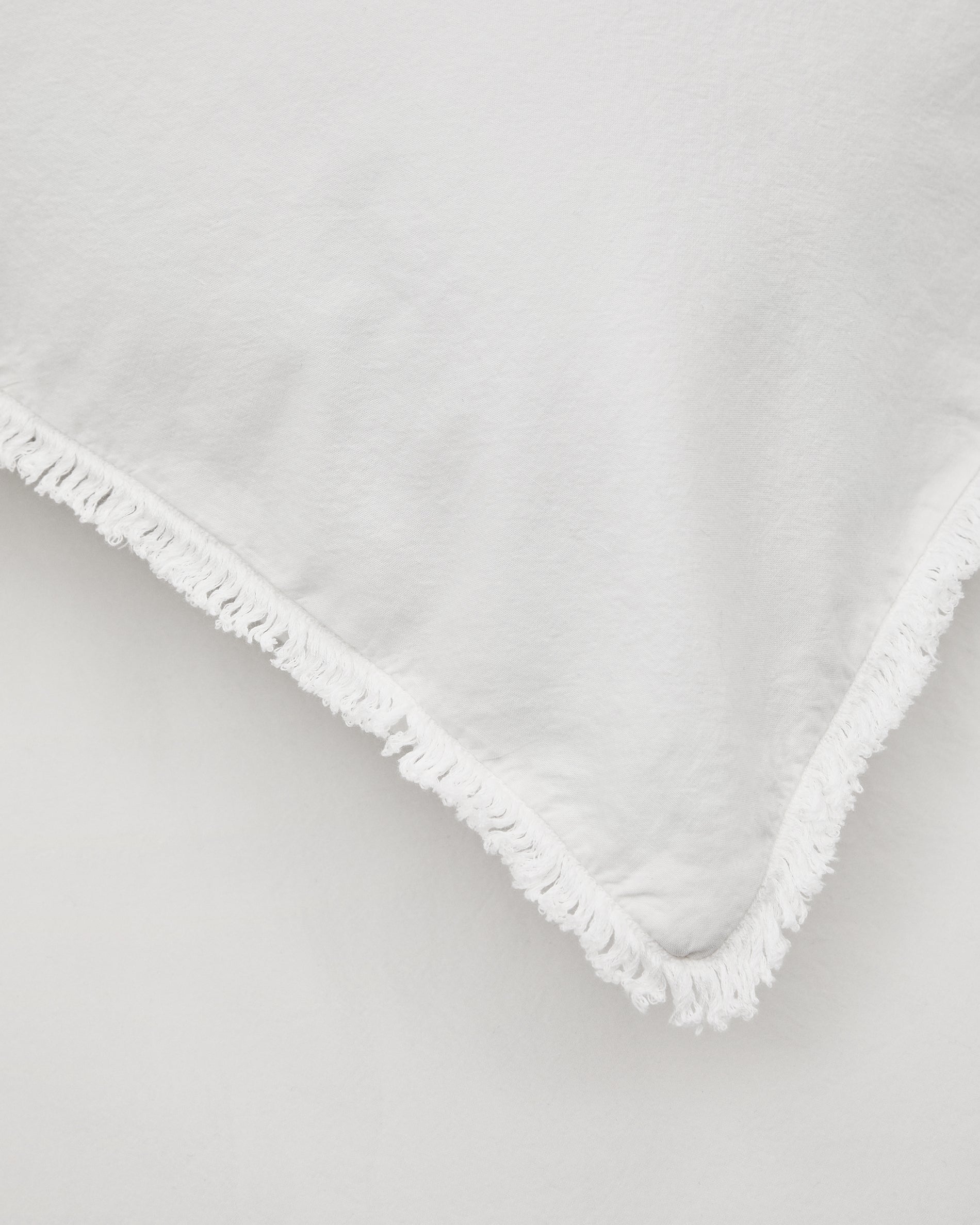 Sifinia ecru duvet and pillow cover set, 100% cotton percale fringes, 180 cm bed - Detail