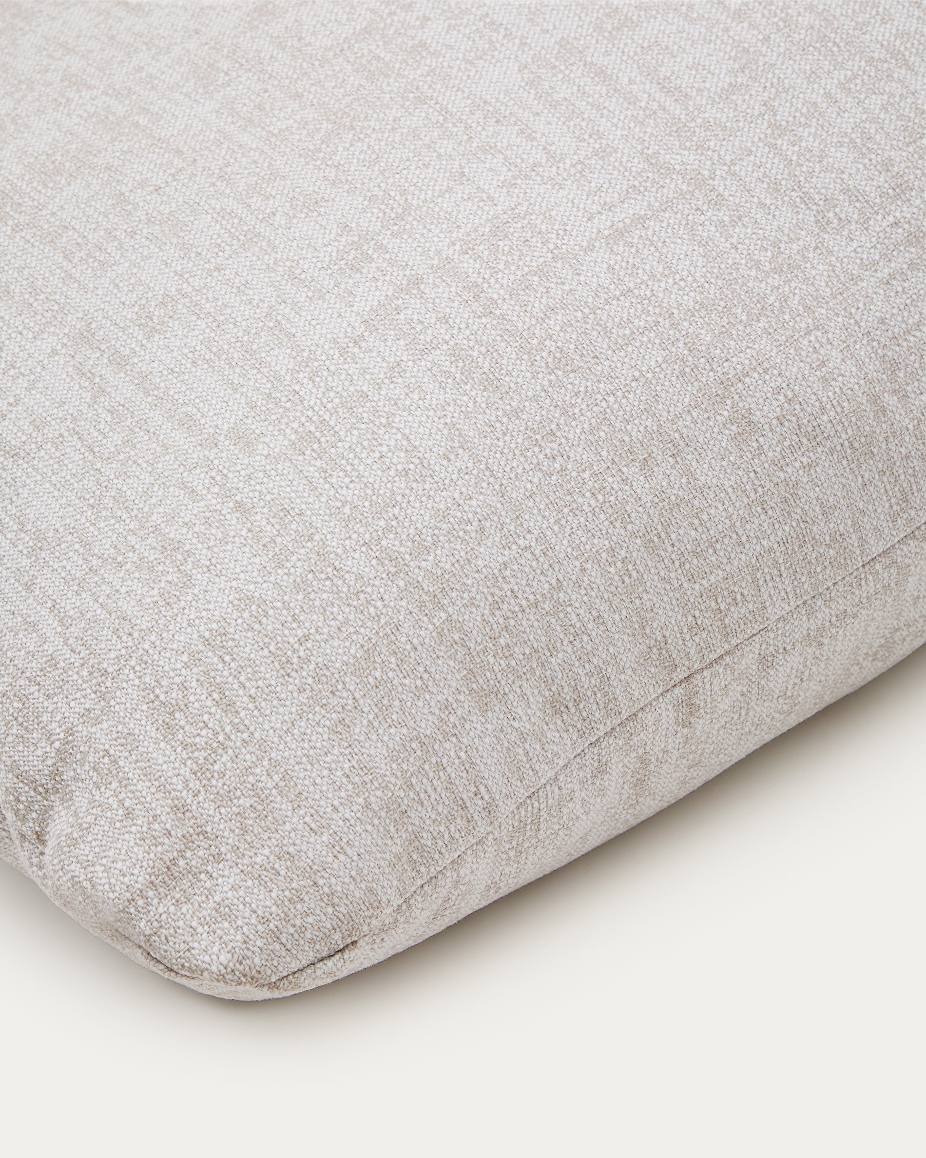 Sorells cushion in beige 60 x 60 cm - Detail