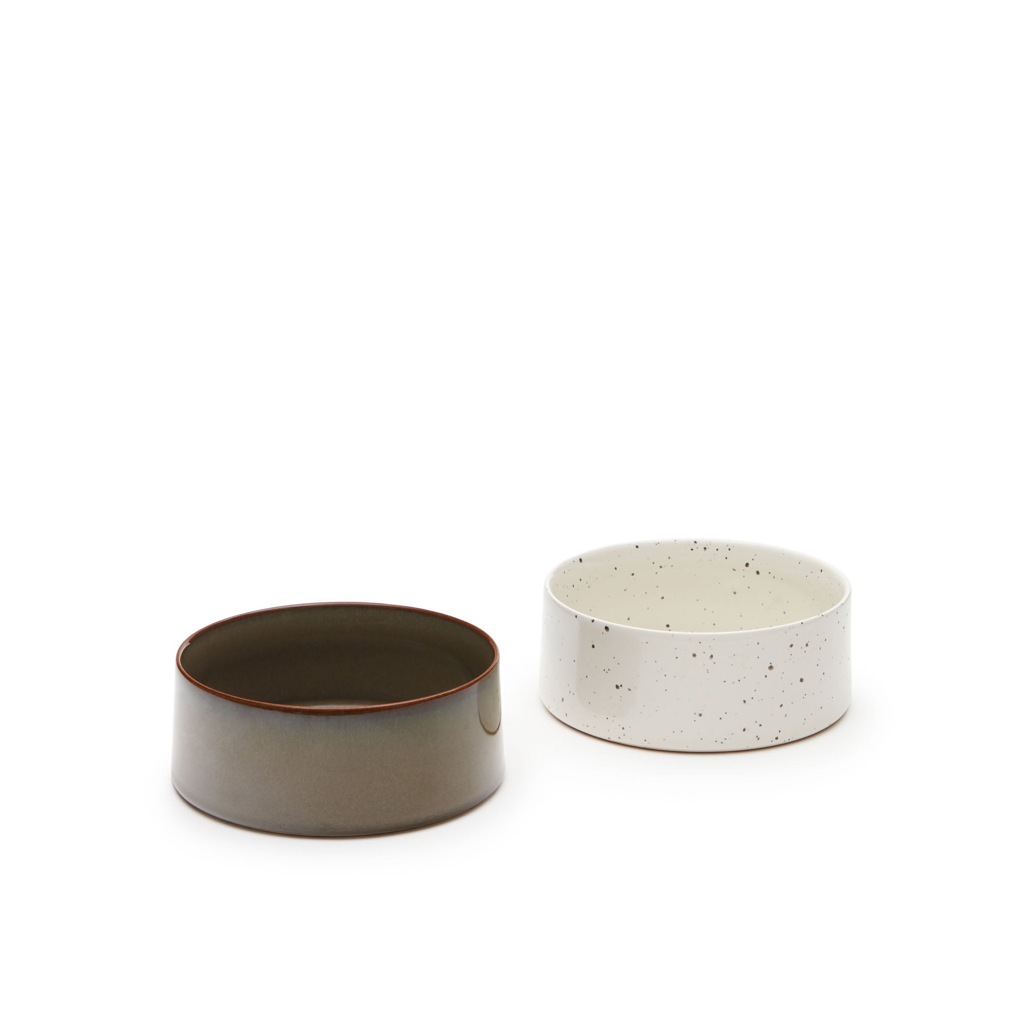 Dumbi set of 2 pet food and water bowls in white and brown Ø 14 cm - Product Image