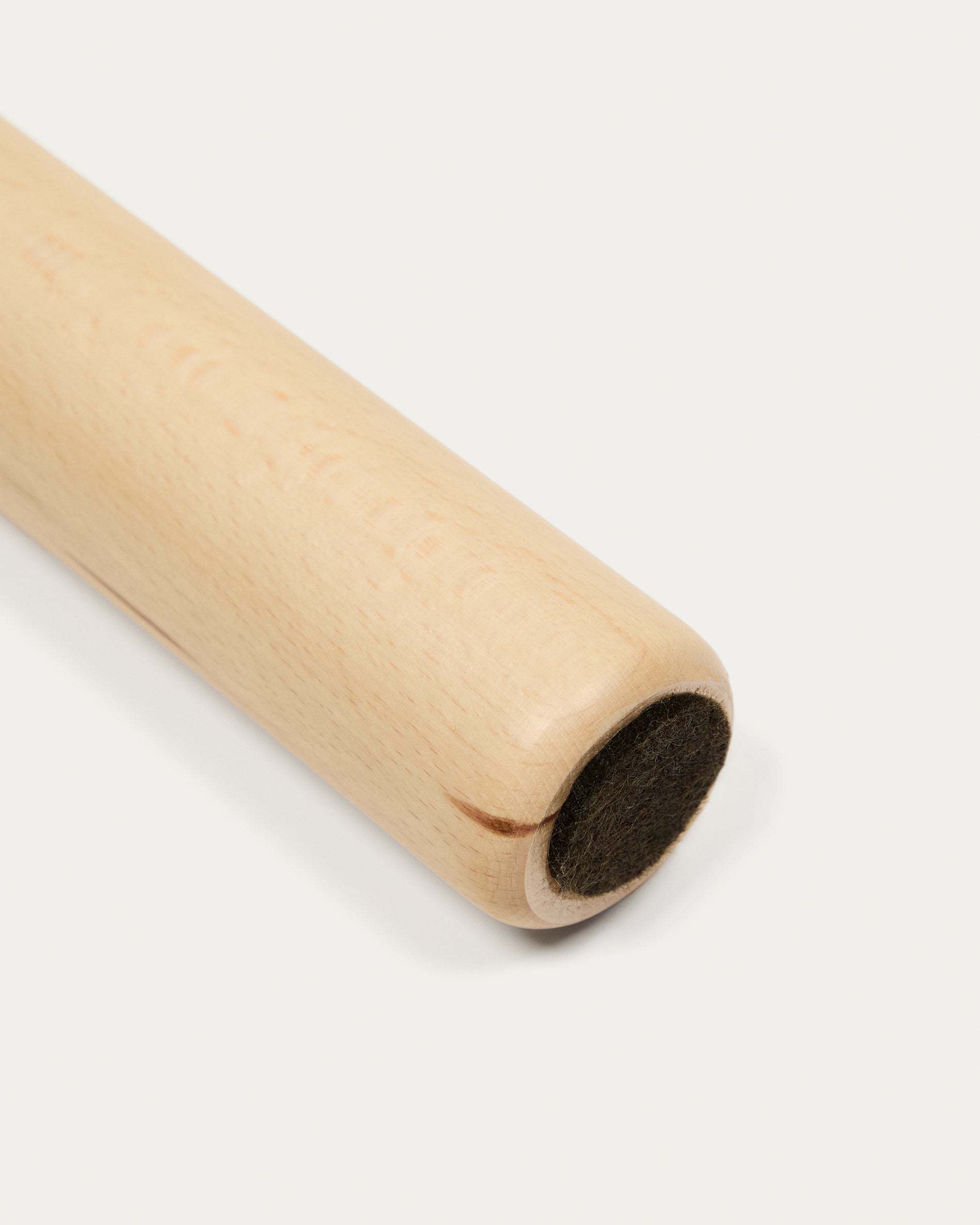 Ise bed base leg made of solid beech wood with a natural tone finish - Detail