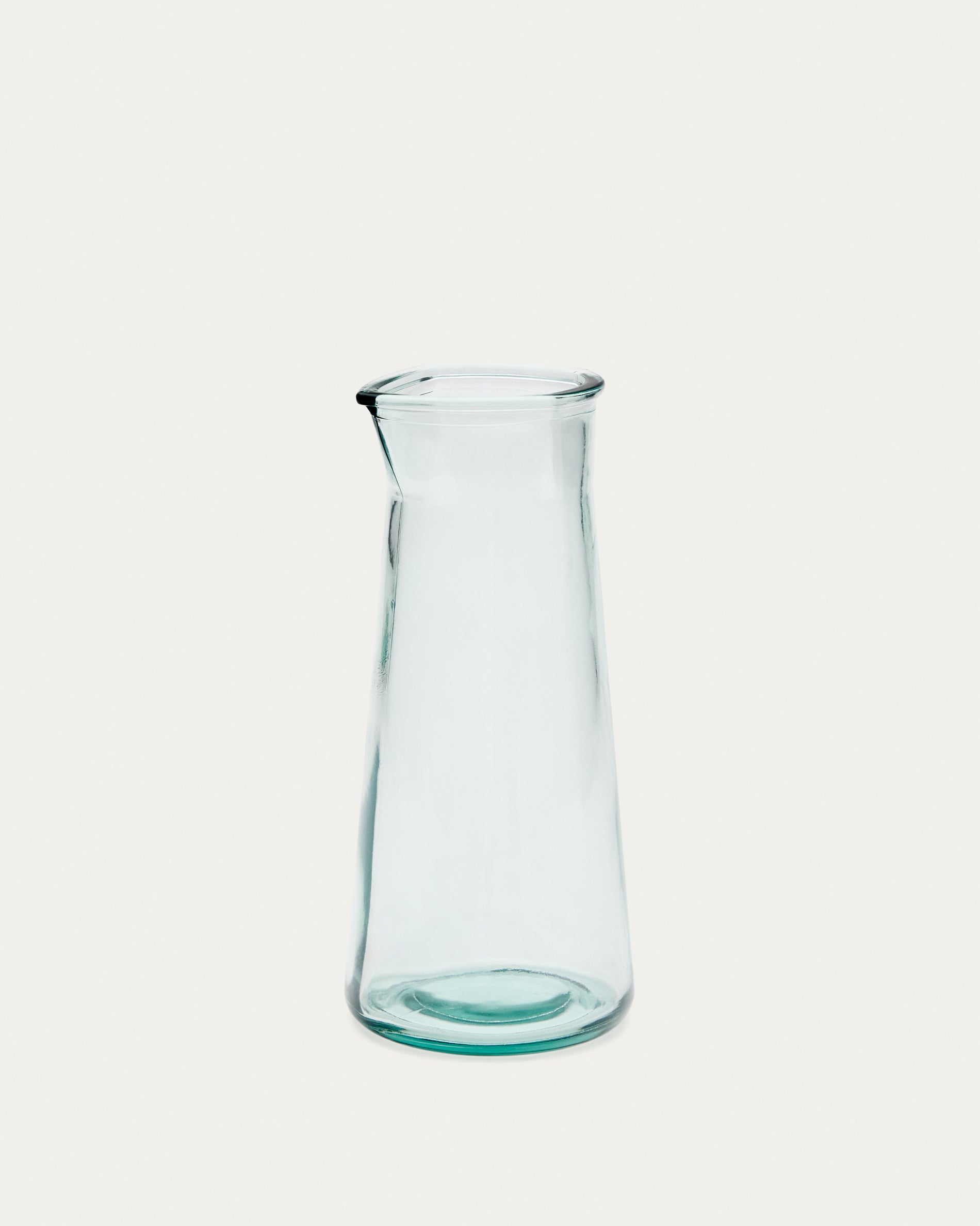 Izai transparent recycled glass jug - Product View