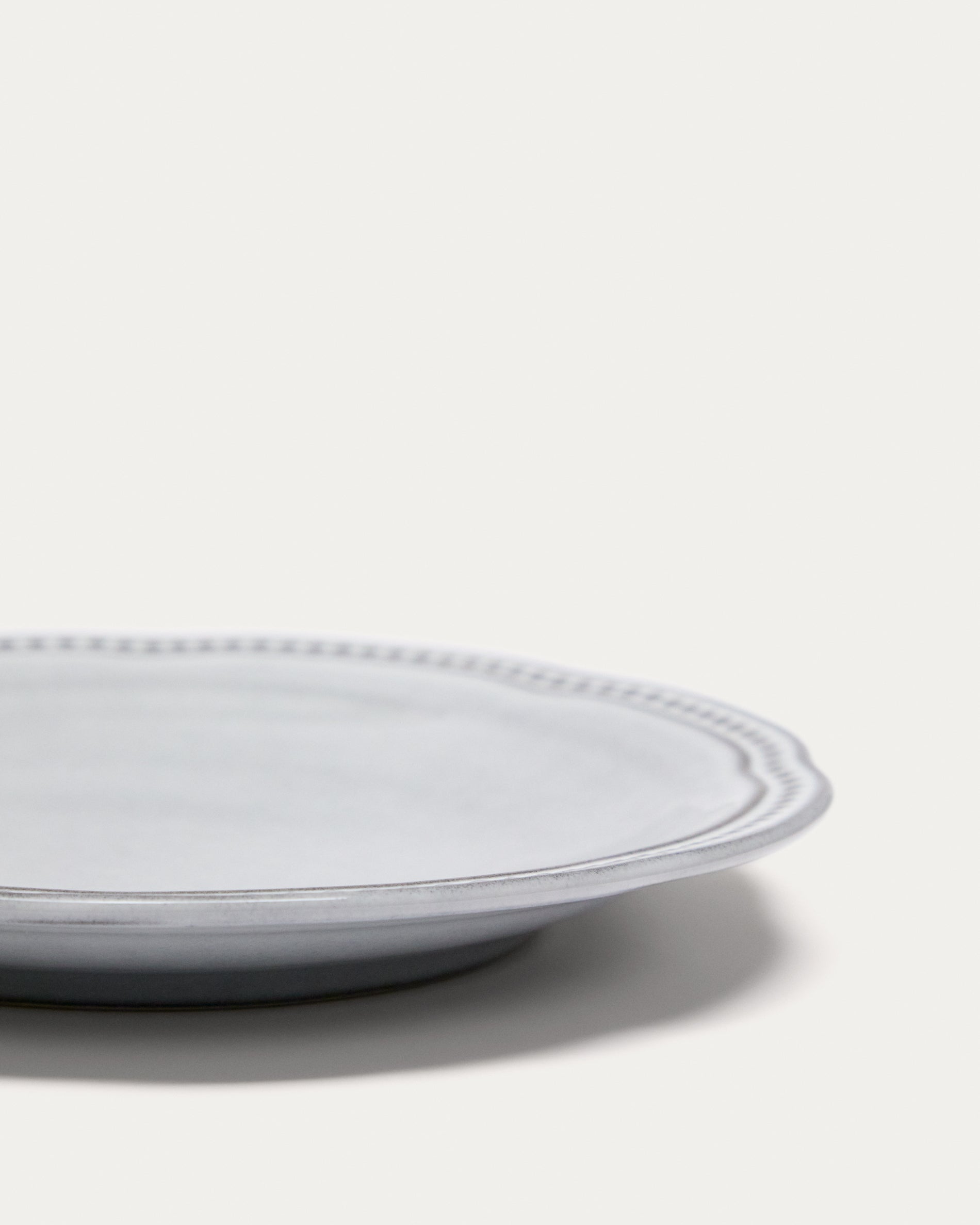 Blue ceramic Dovec dessert plate - Detail