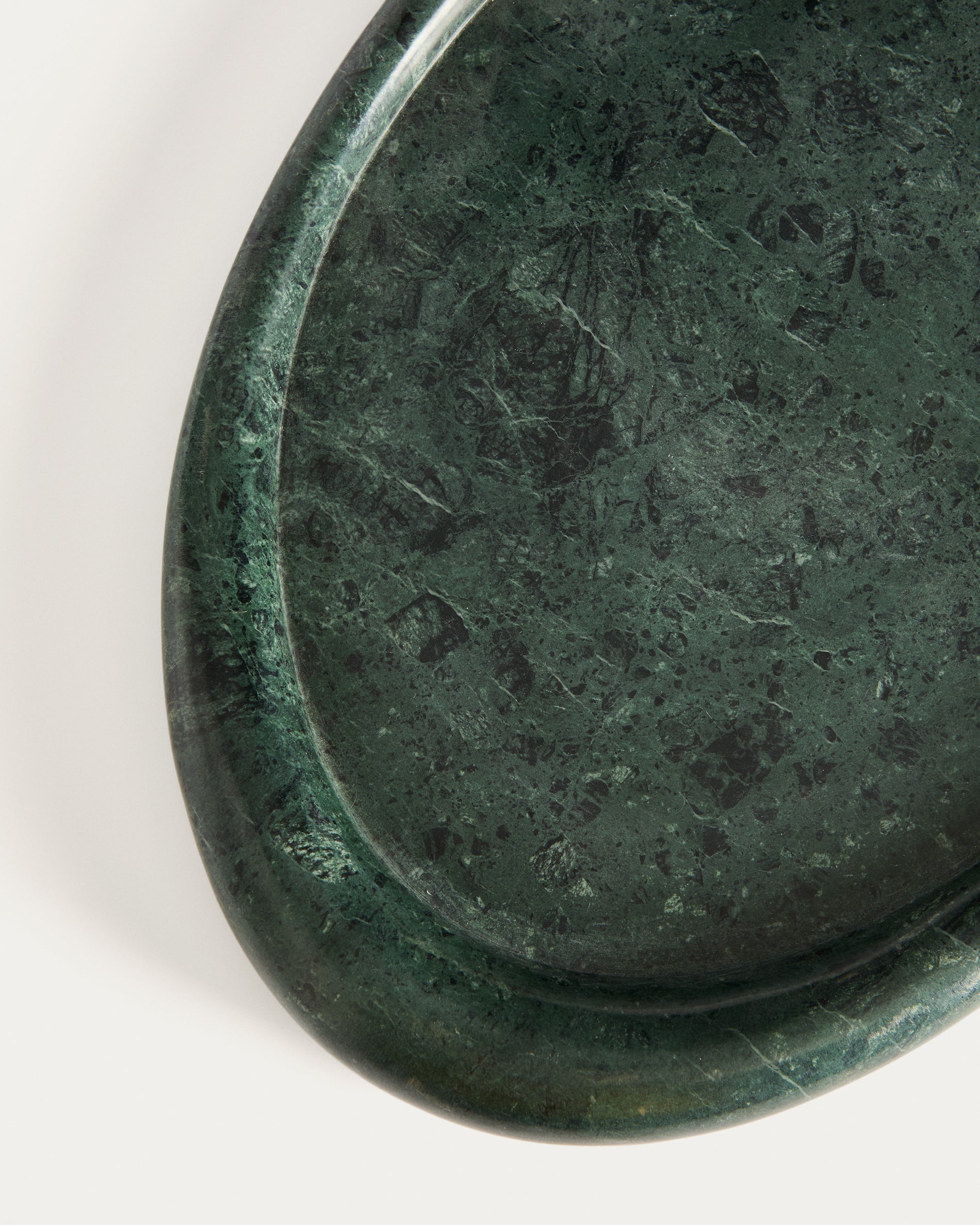 Lenorel tray in green marble 43 x 28 cm - Detail