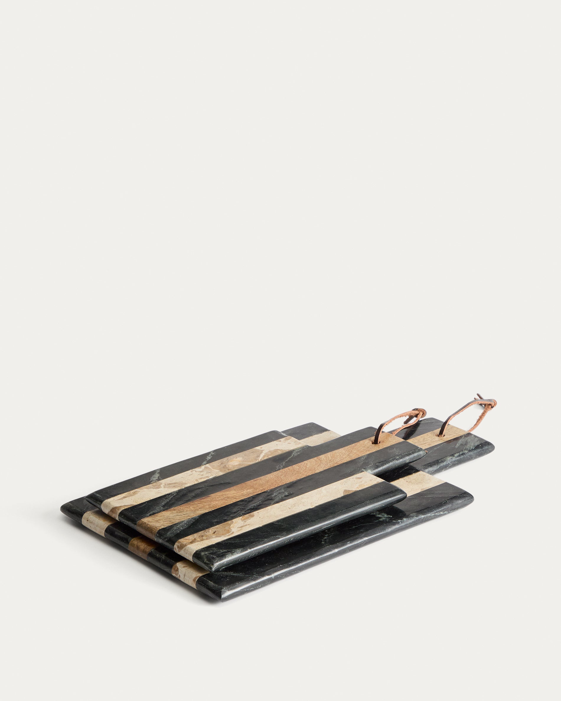 Surne serving board in black, brown and beige marble 30 x 23 cm - Product View