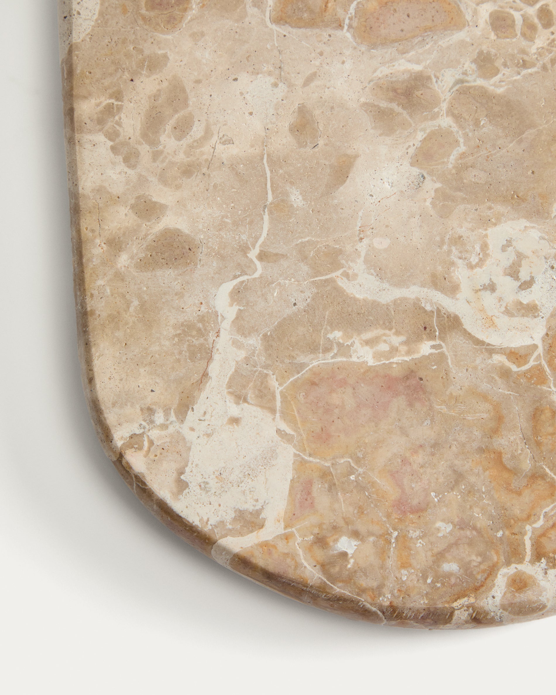 Orlina tray in beige marble 25 x 18 cm - Detail