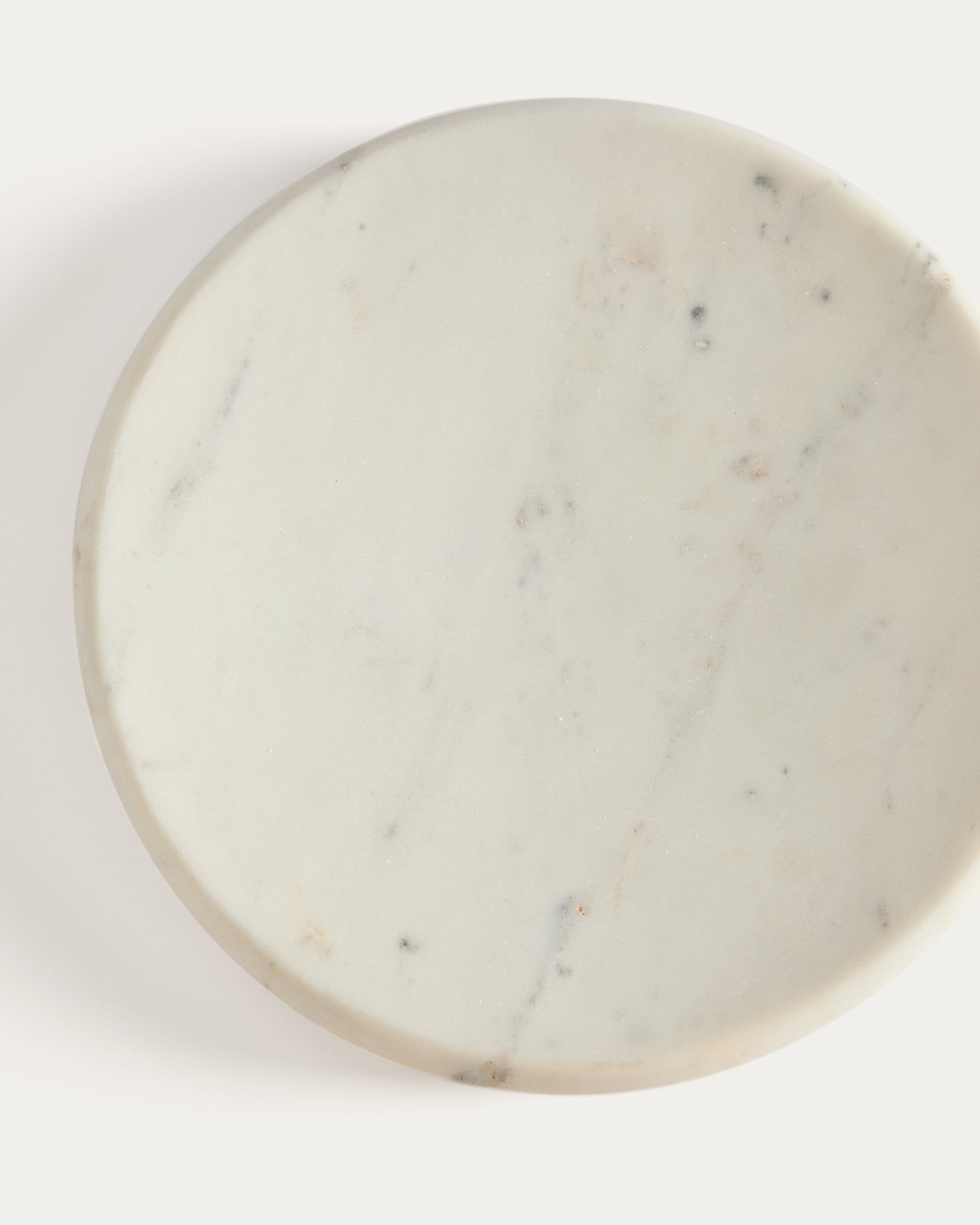 Obena tray in white marble Ø 25 cm - Detail