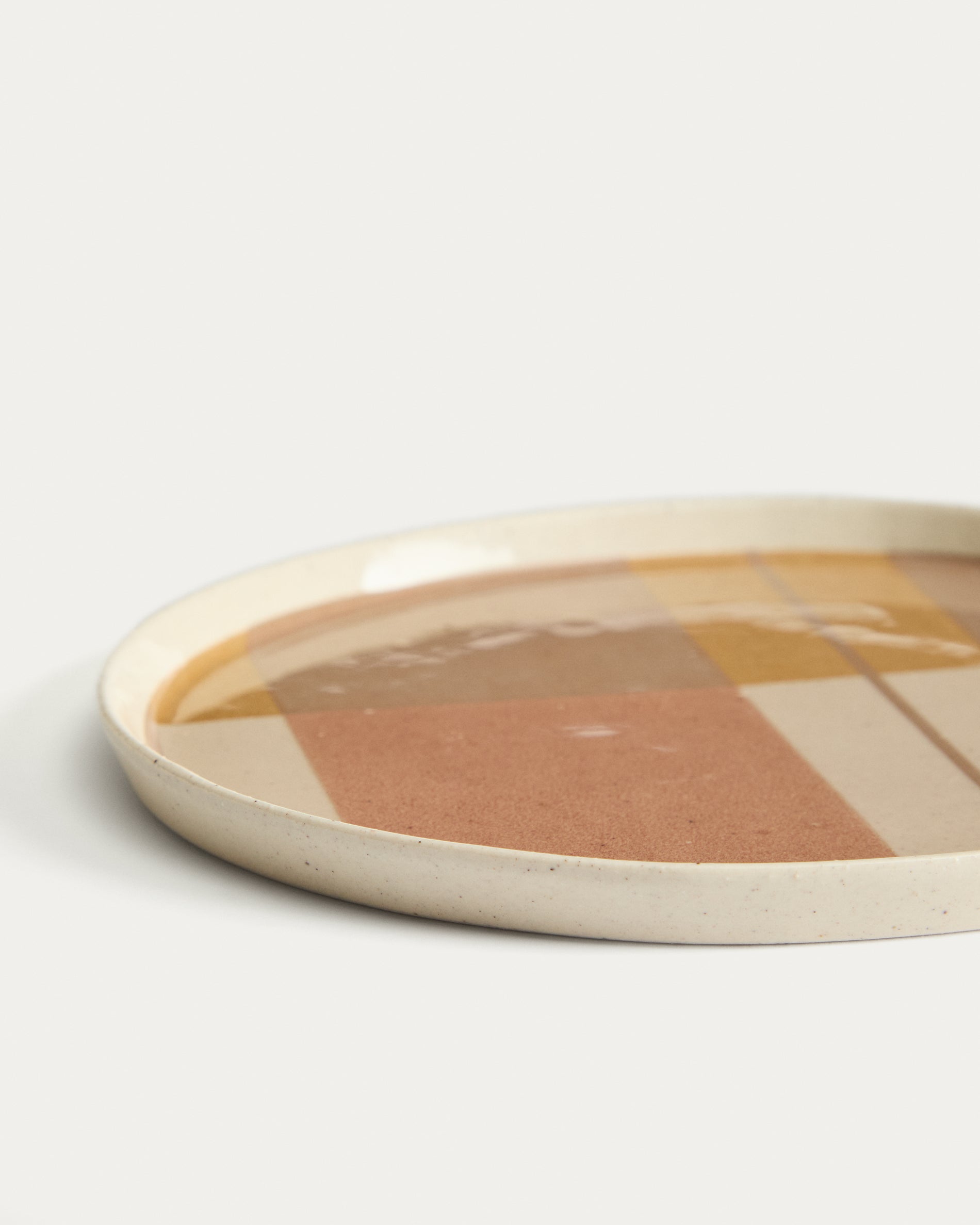 Julnet dessert plate in beige ceramic - Detail