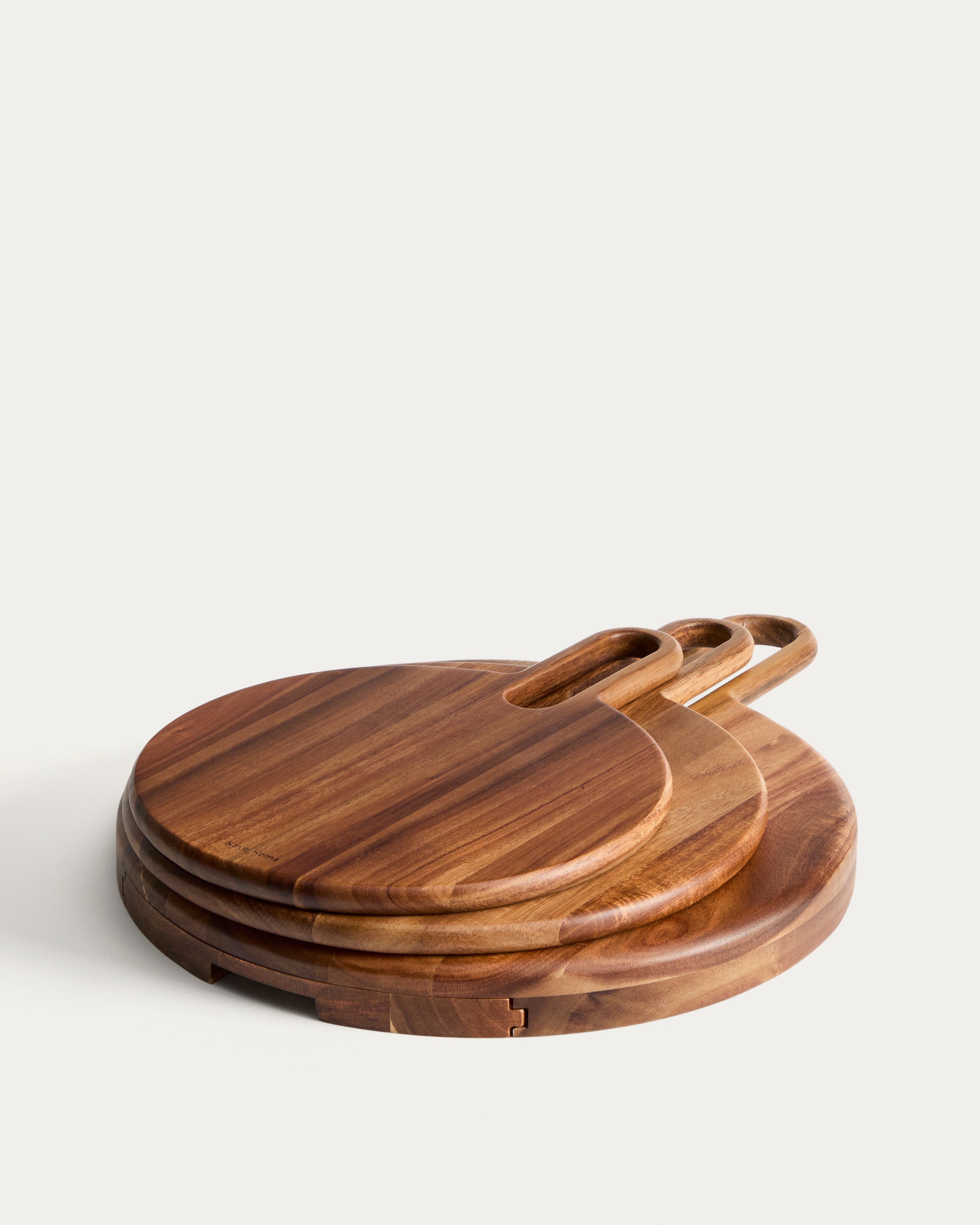 Nuvir serving board in beige marble and solid acacia wood - Product Image