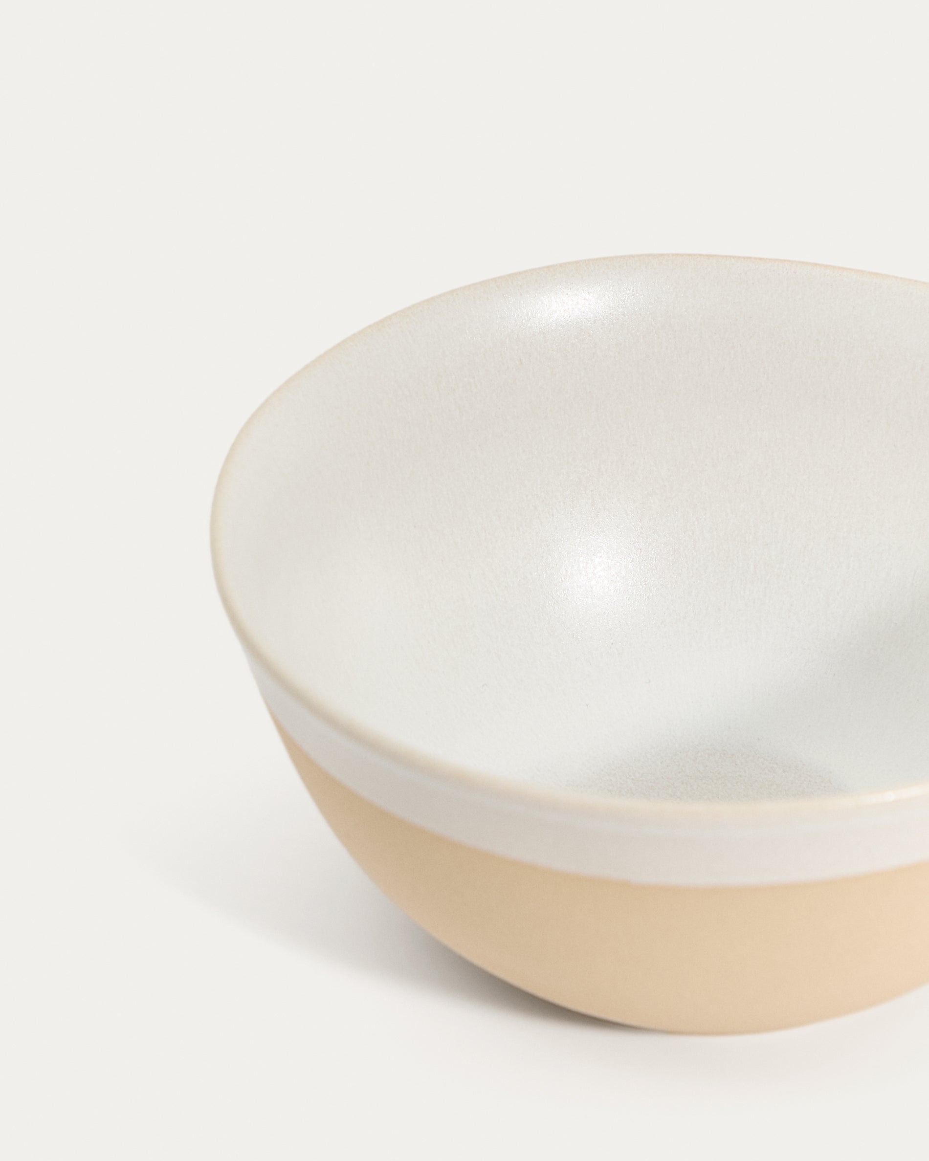 Beige Azir ceramic bowl - Detail