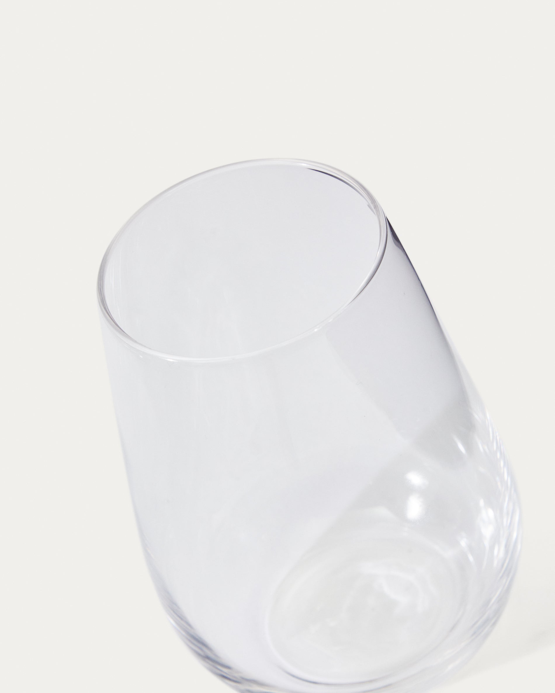Altira transparent glass cup, 70 cl - Detail