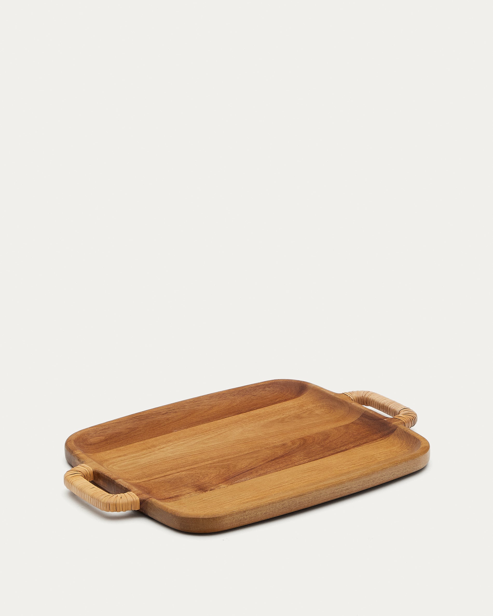 Sardis large serving board made from FSC 100% acacia wood and rattan - Product View