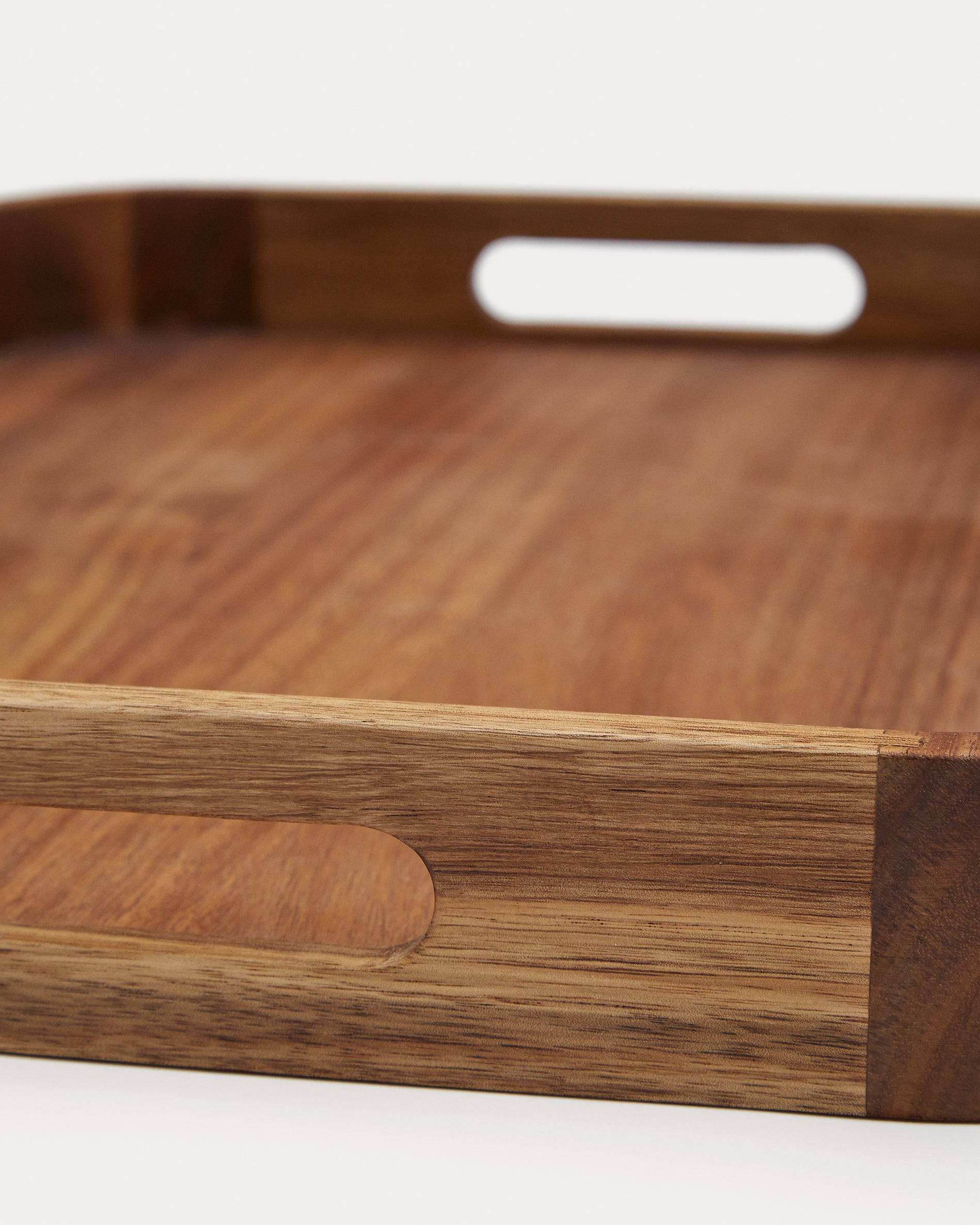 Sesilu large tray made from FSC 100% acacia wood - Detail