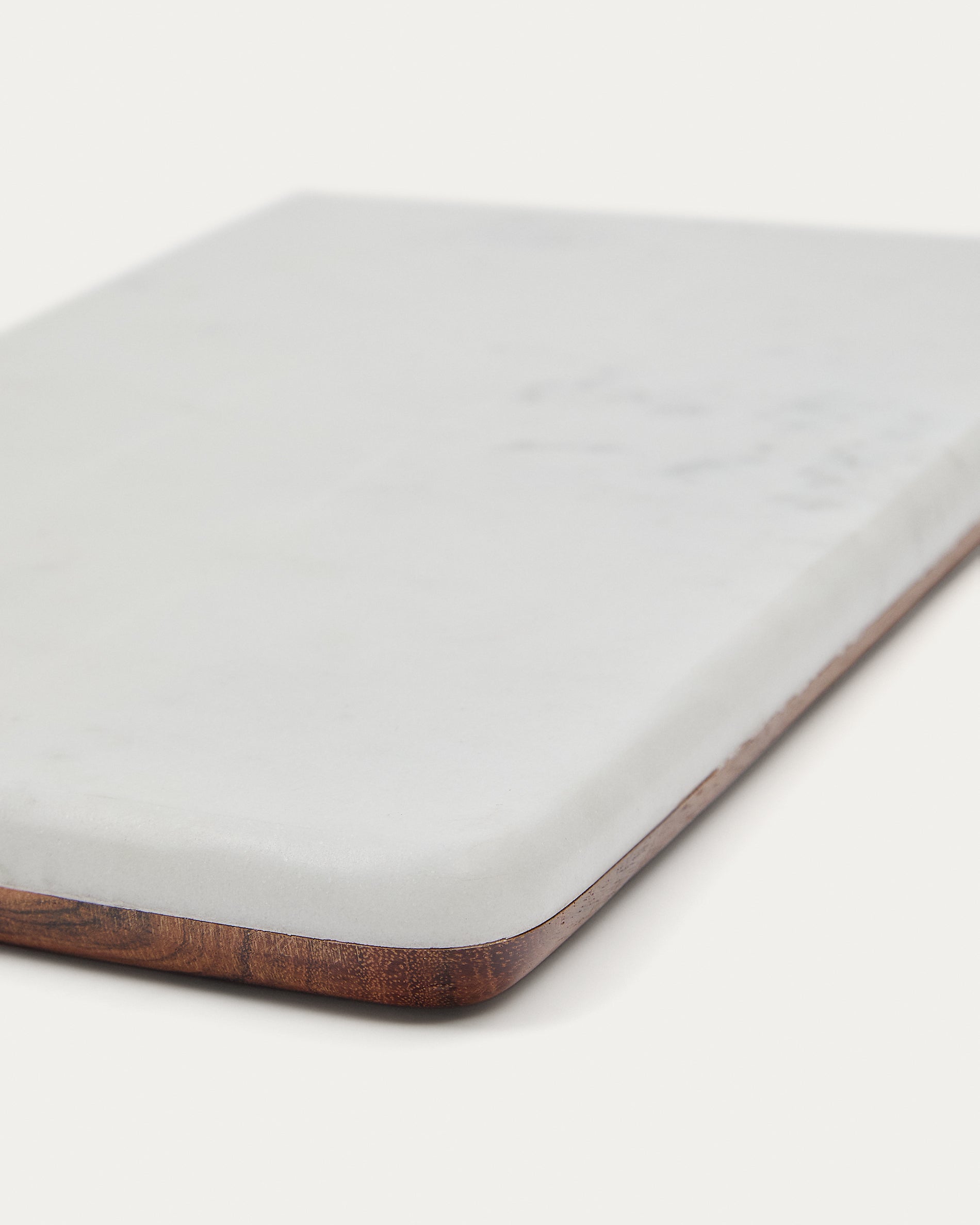 Senna large acacia wood serving board - Detail