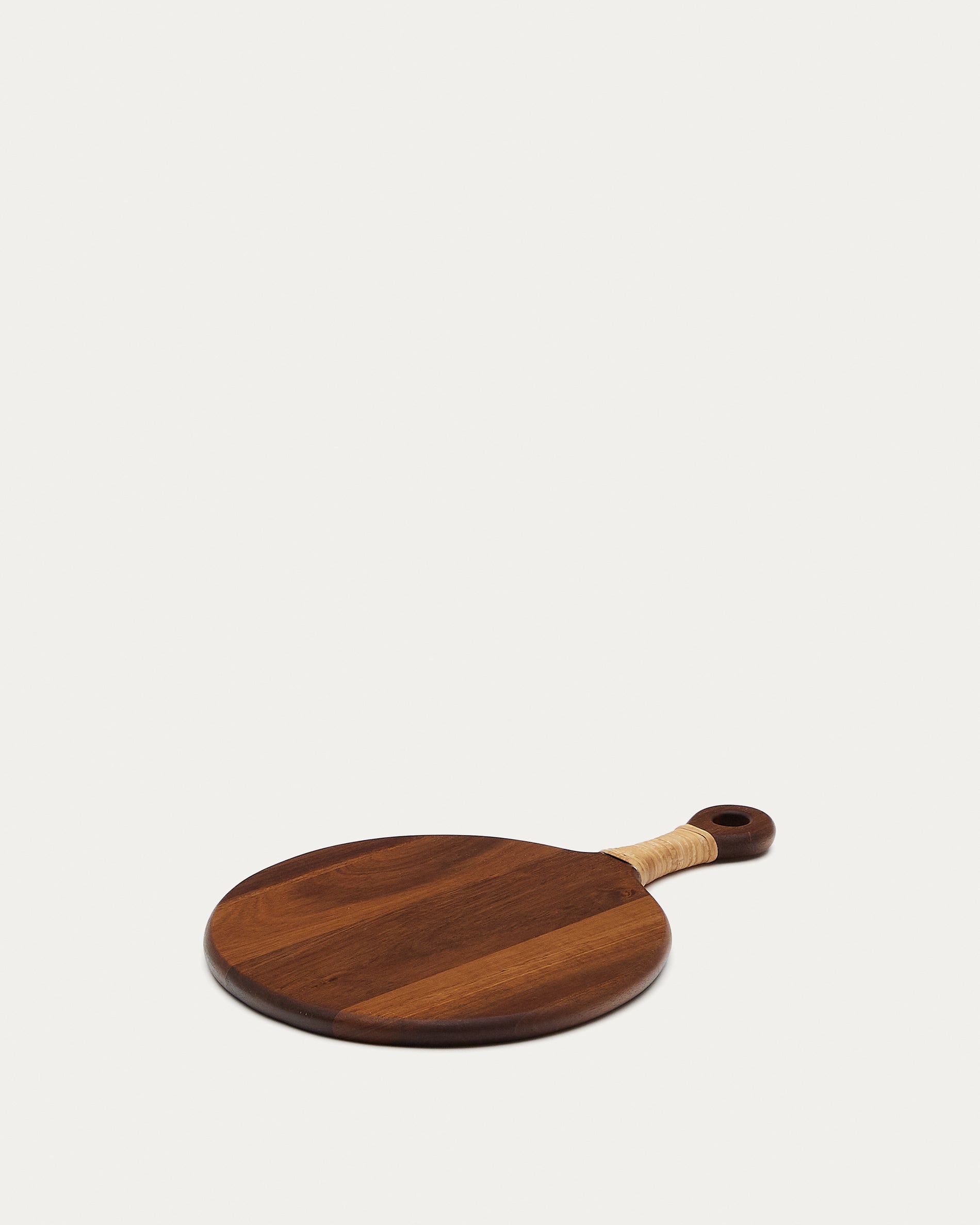 Sardis small round serving board FSC 100% acacia wood and rattan - Product View