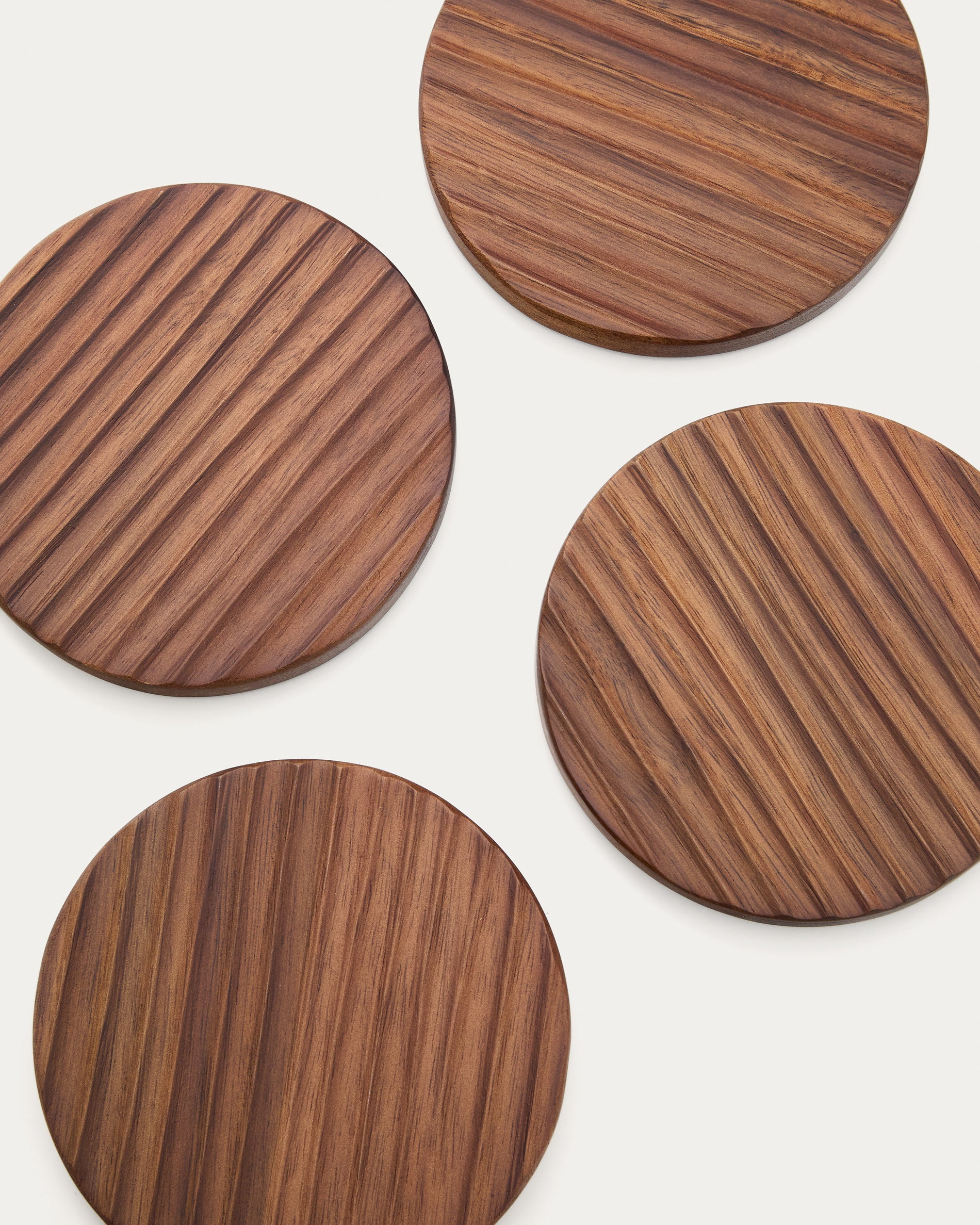 Rommu set of 4 coasters made of acacia wood FSC 100% - Detail