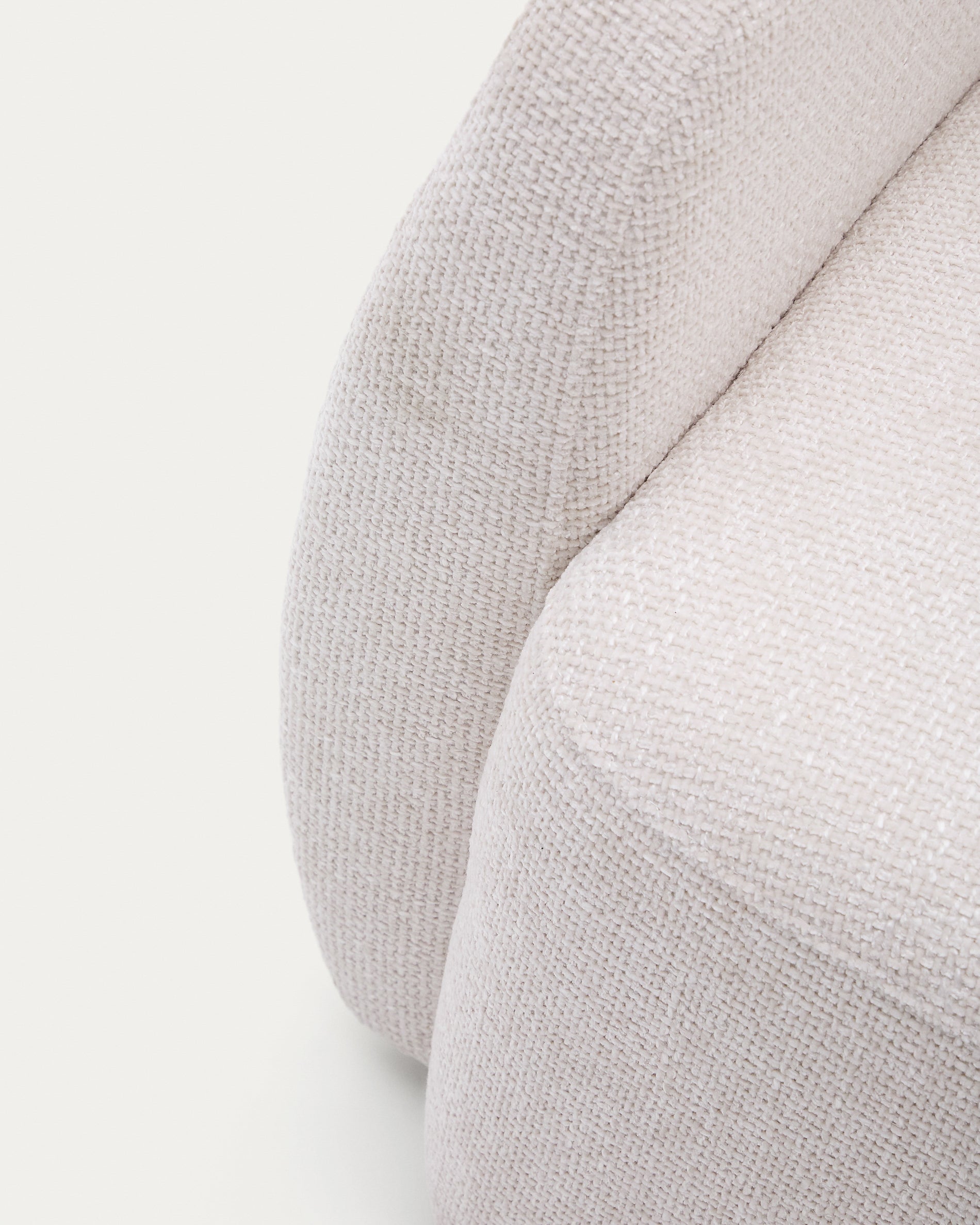 Laira 3-seater sofa bed in ecru chenille 218cm FSC Mix Credit - Detail