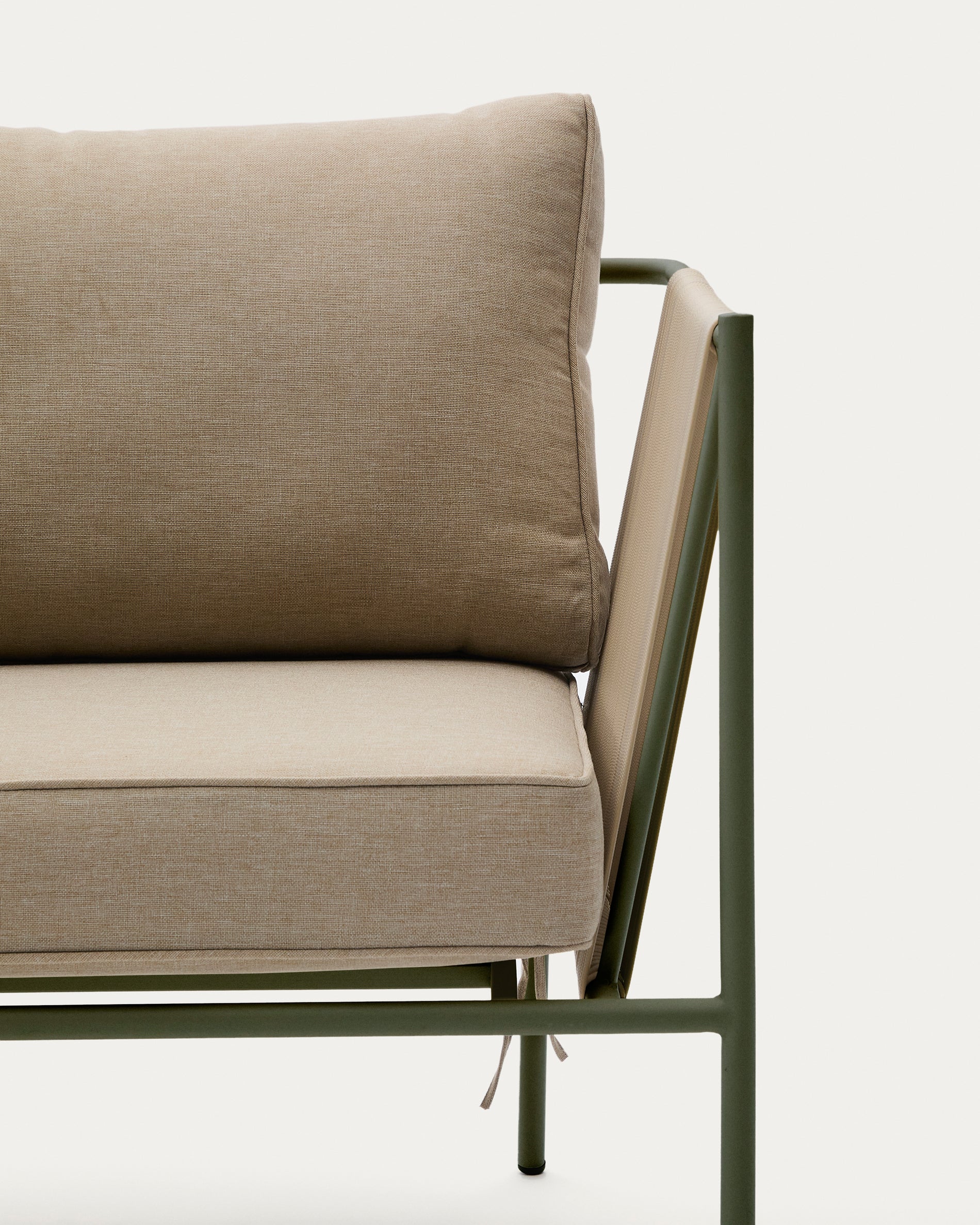 Zivia outdoor armchair in ecru rope cord and green galvanised steel - Detail