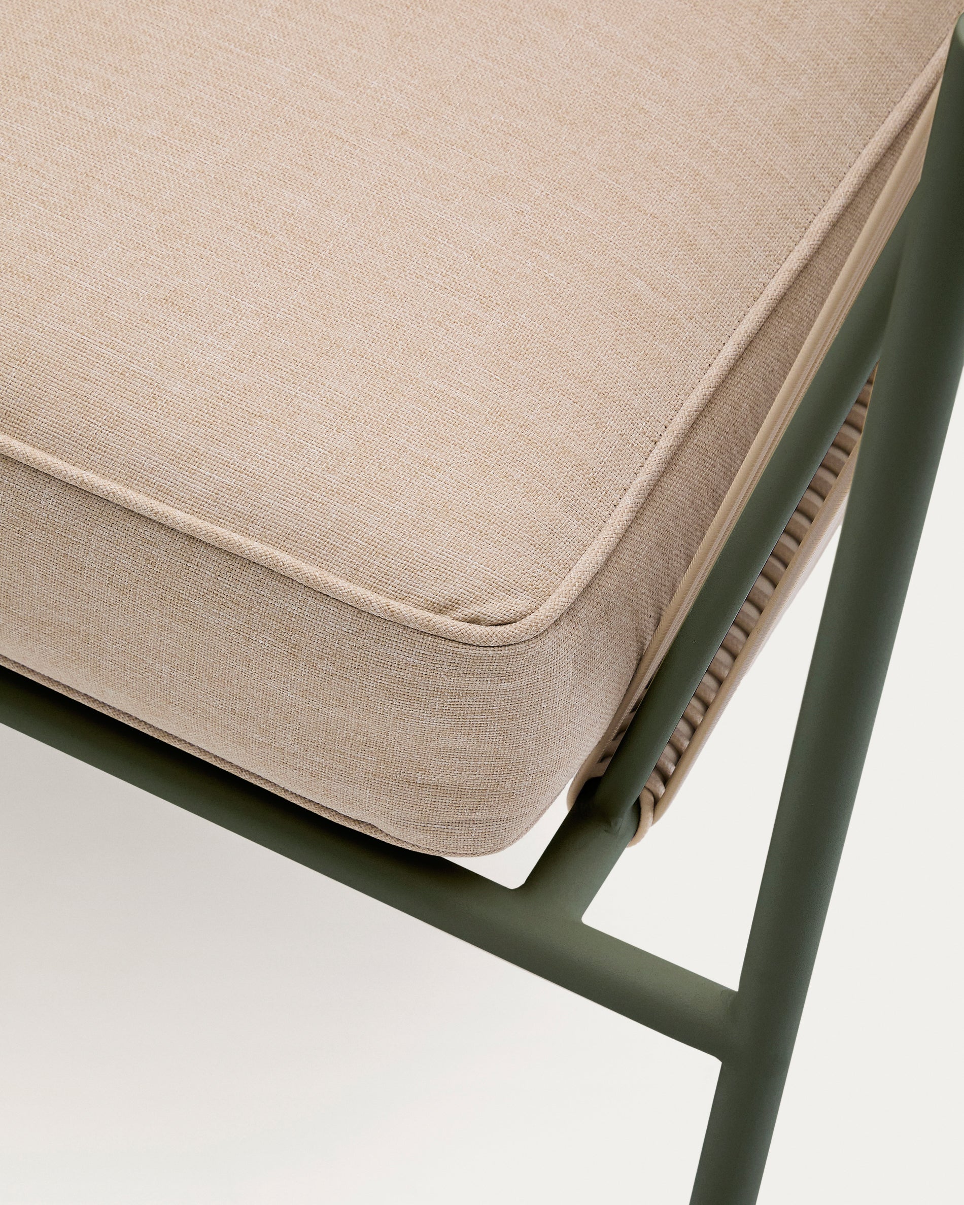 Zivia outdoor 2-seater sofa in ecru rope cord and green galvanised steel 178cm - Detail