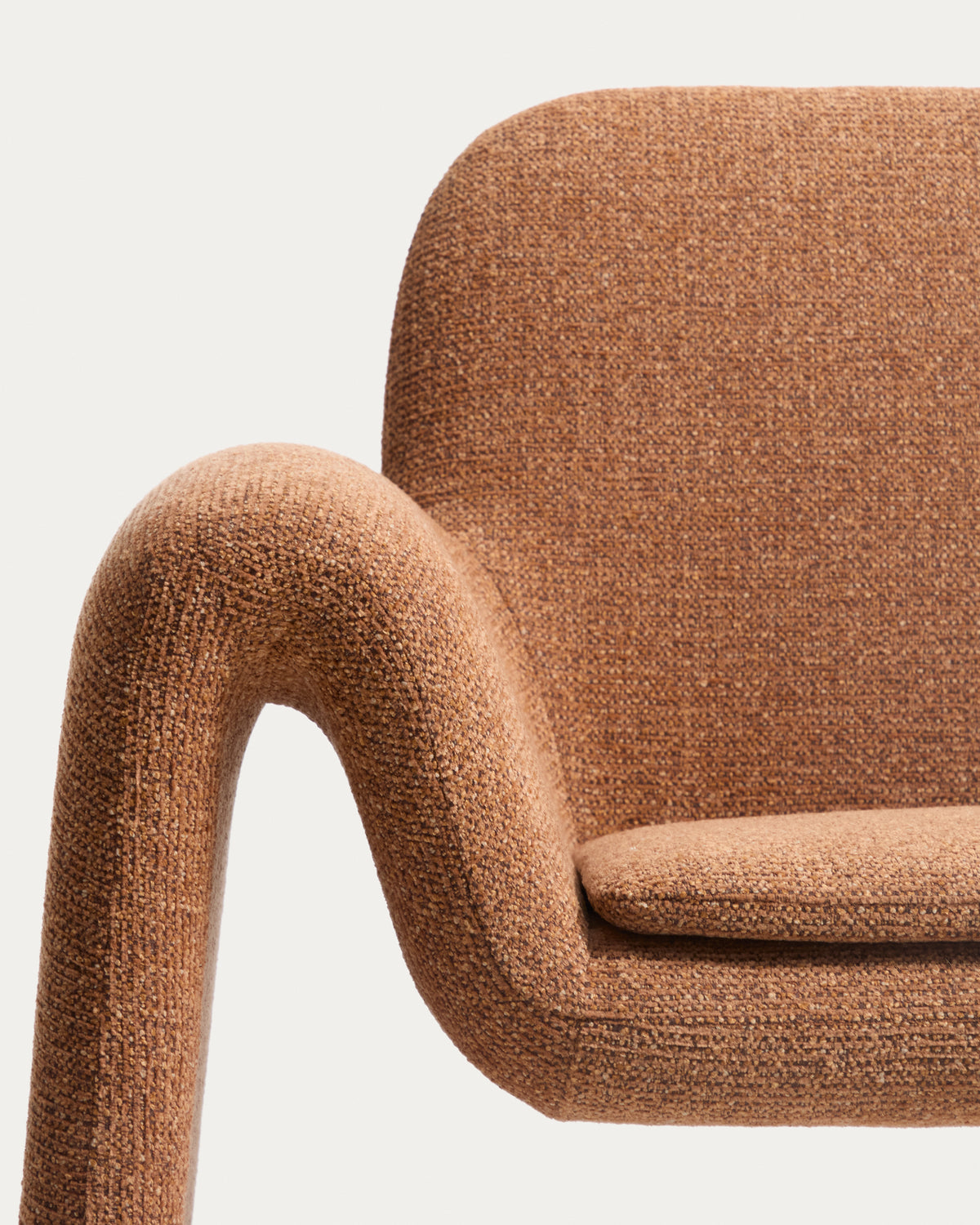 Melvia terracotta chenille armchair - Detail