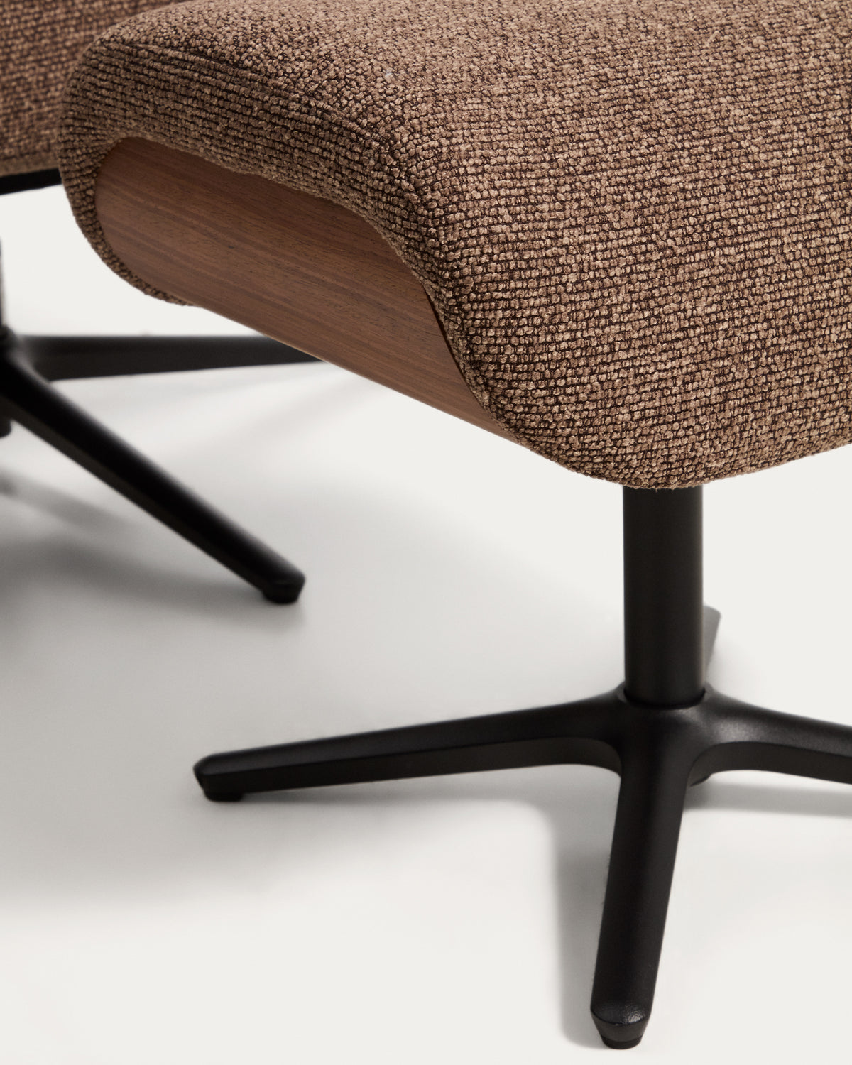 Toriel chocolate brown micro bouclé reclining swivel armchair with footrest and black-finish aluminium legs FSC Mix Credit - Detail