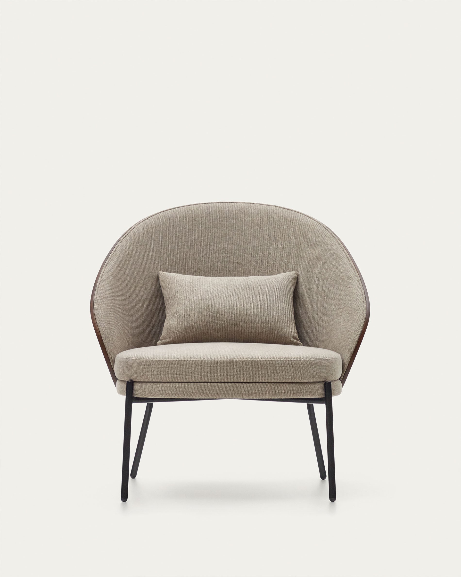 Eamy light brown armchair in an ash wood veneer with a walnut finish and black metal - Product View