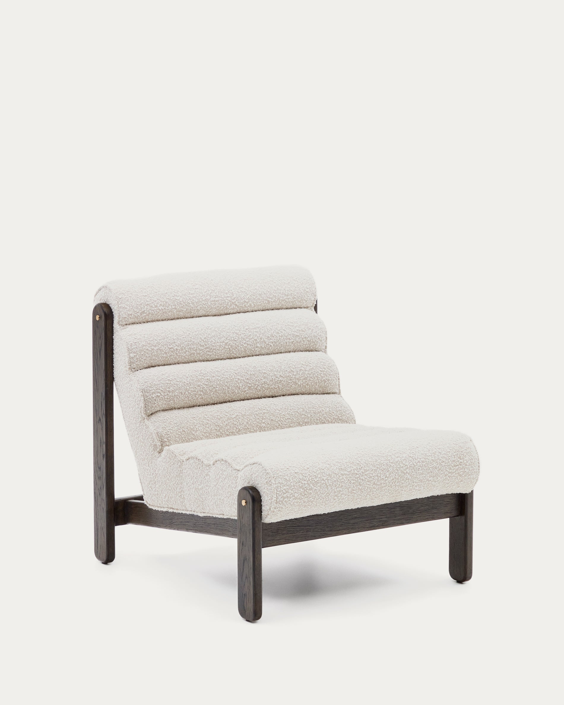Magira armchair in white bouclé and solid oak wood with a dark finish - Product View