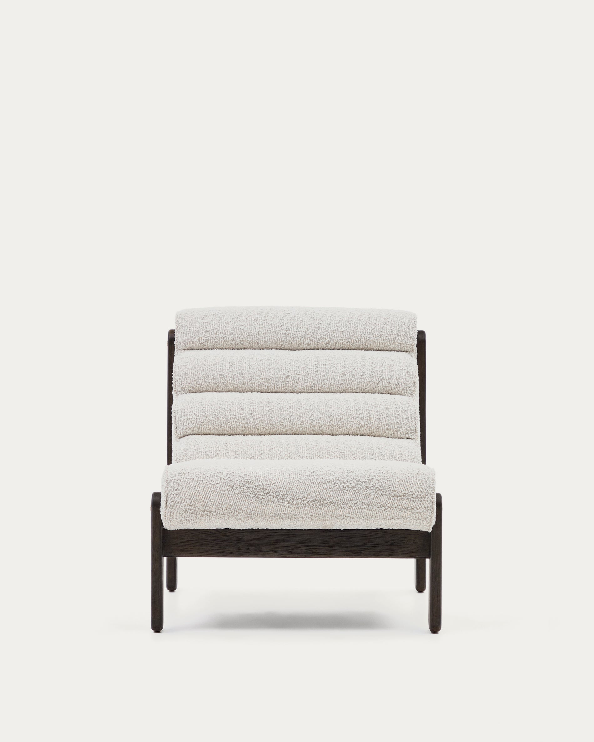 Magira armchair in white bouclé and solid oak wood with a dark finish - Product View