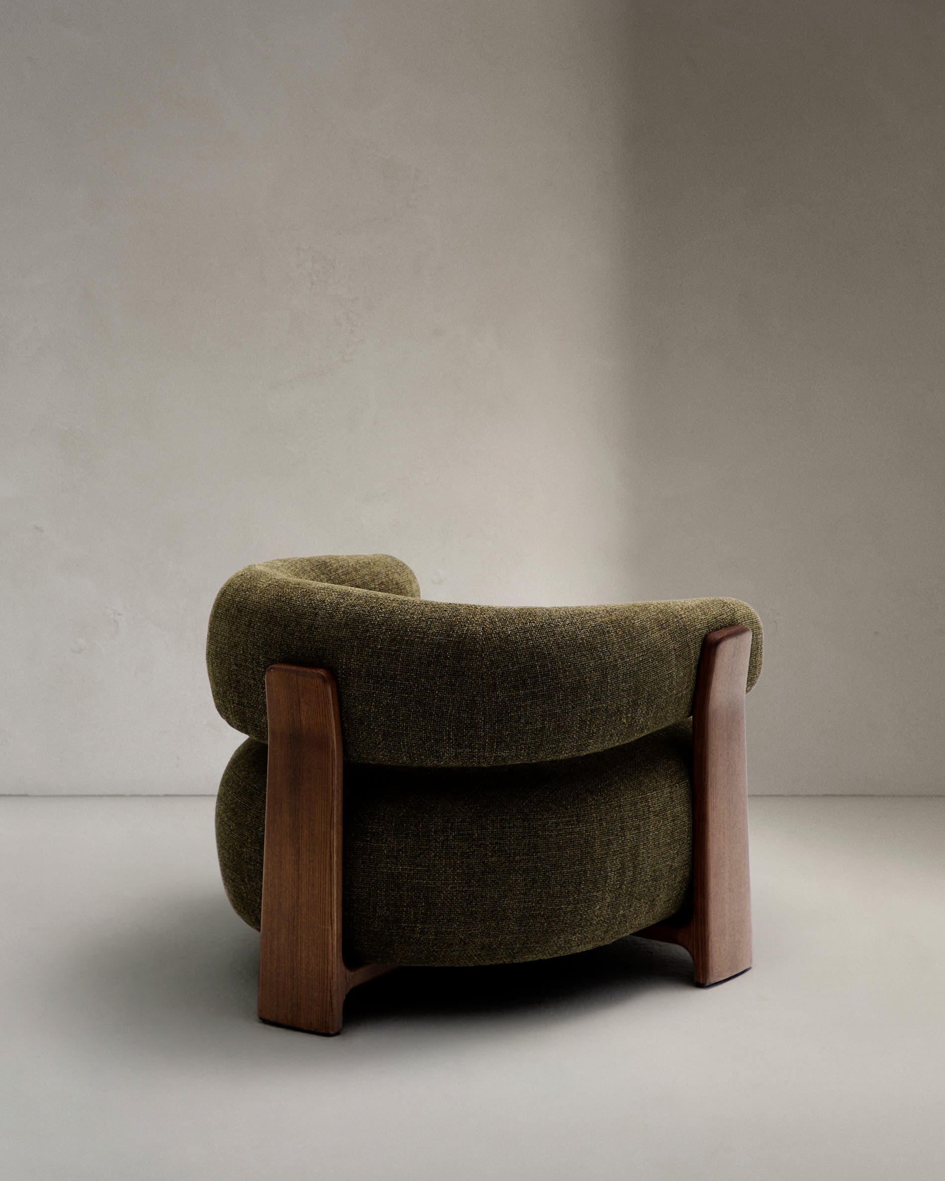 Granite green upholstered armchair with solid ash wood legs, walnut finish, FSC 100%