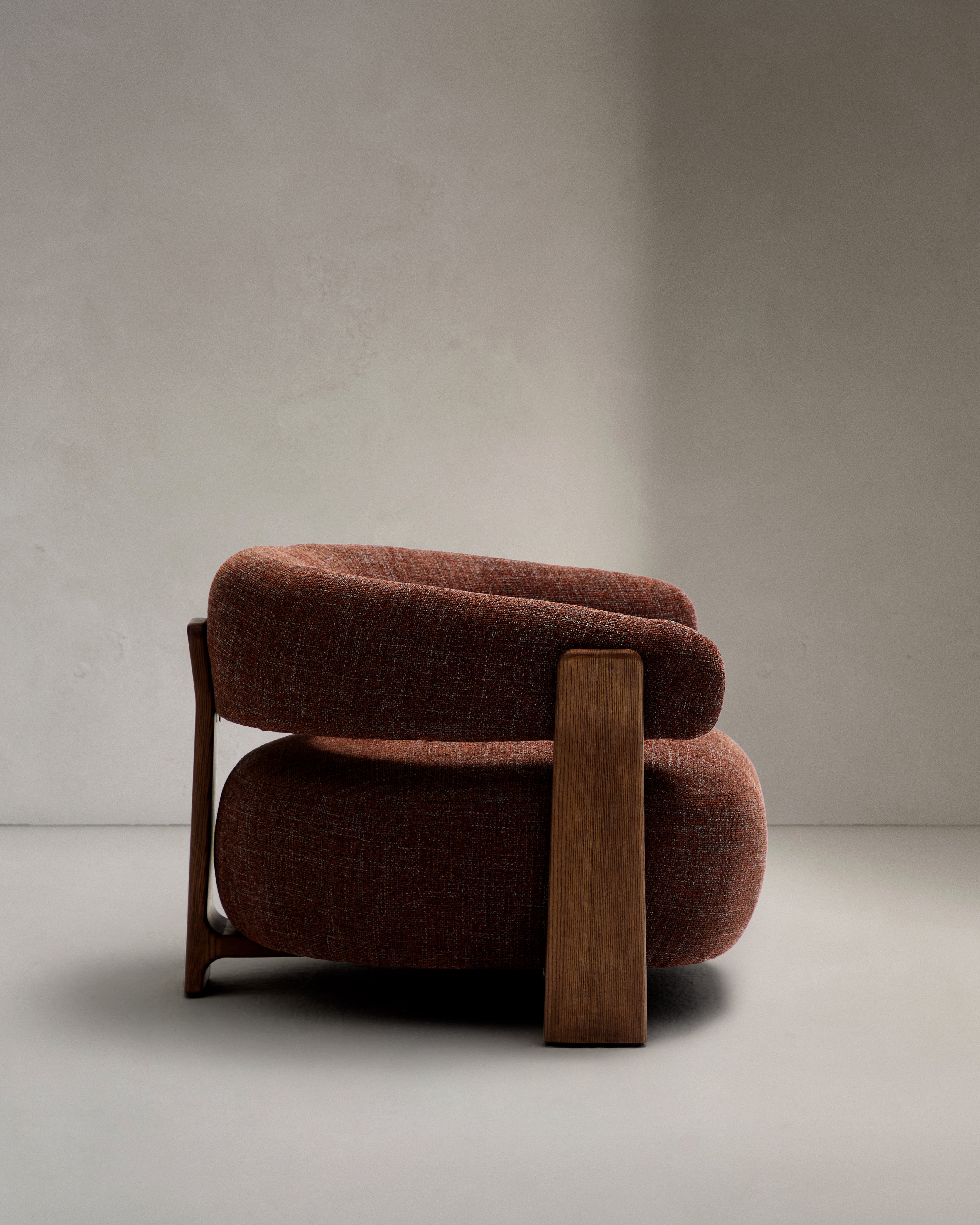 Granite brown upholstered armchair with solid ash wood legs in walnut finish, FSC 100%