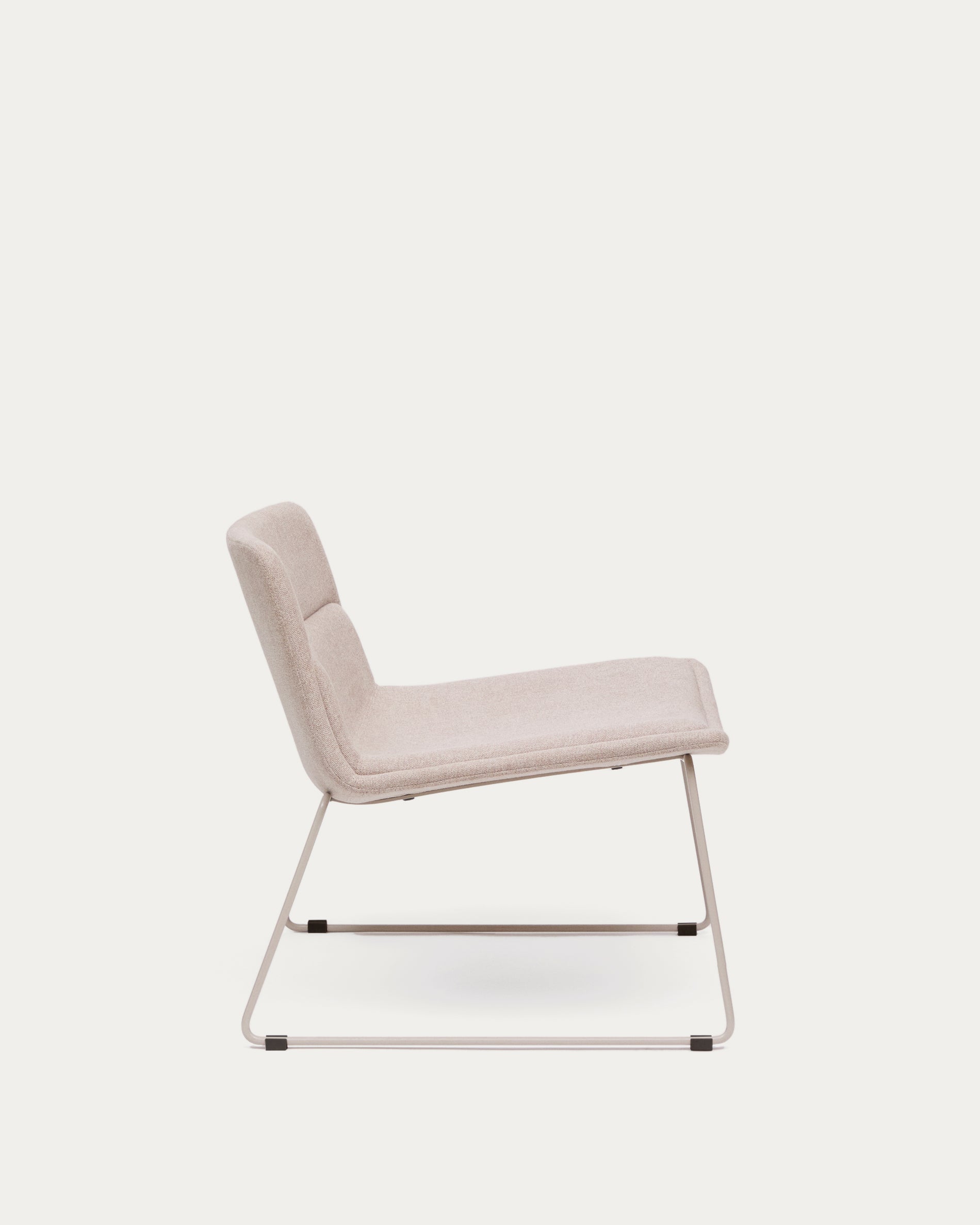 Zahara beige armchair and steel in a beige finish, 100% FSC - Product View