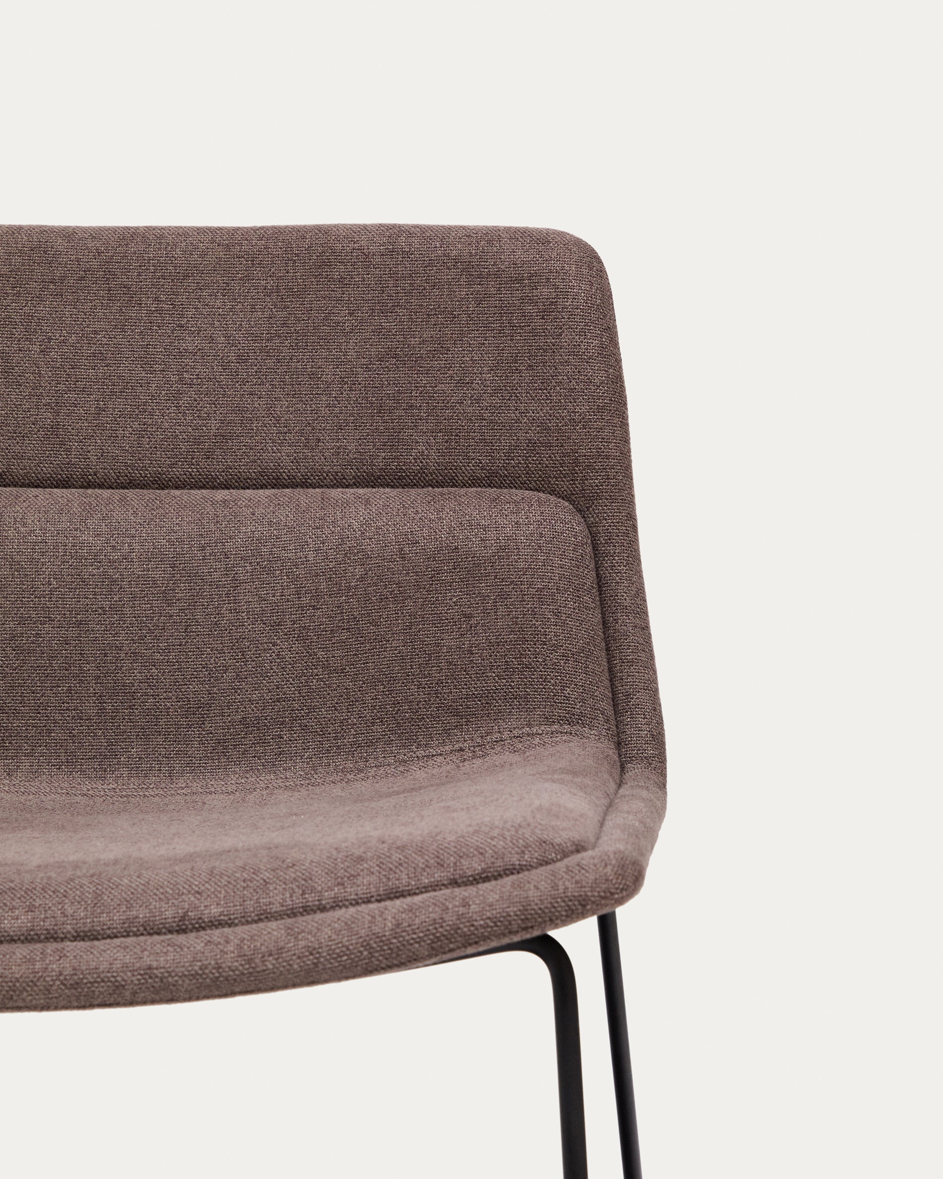 Zahara brown armchair and steel in a black finish, 100% FSC - Detail