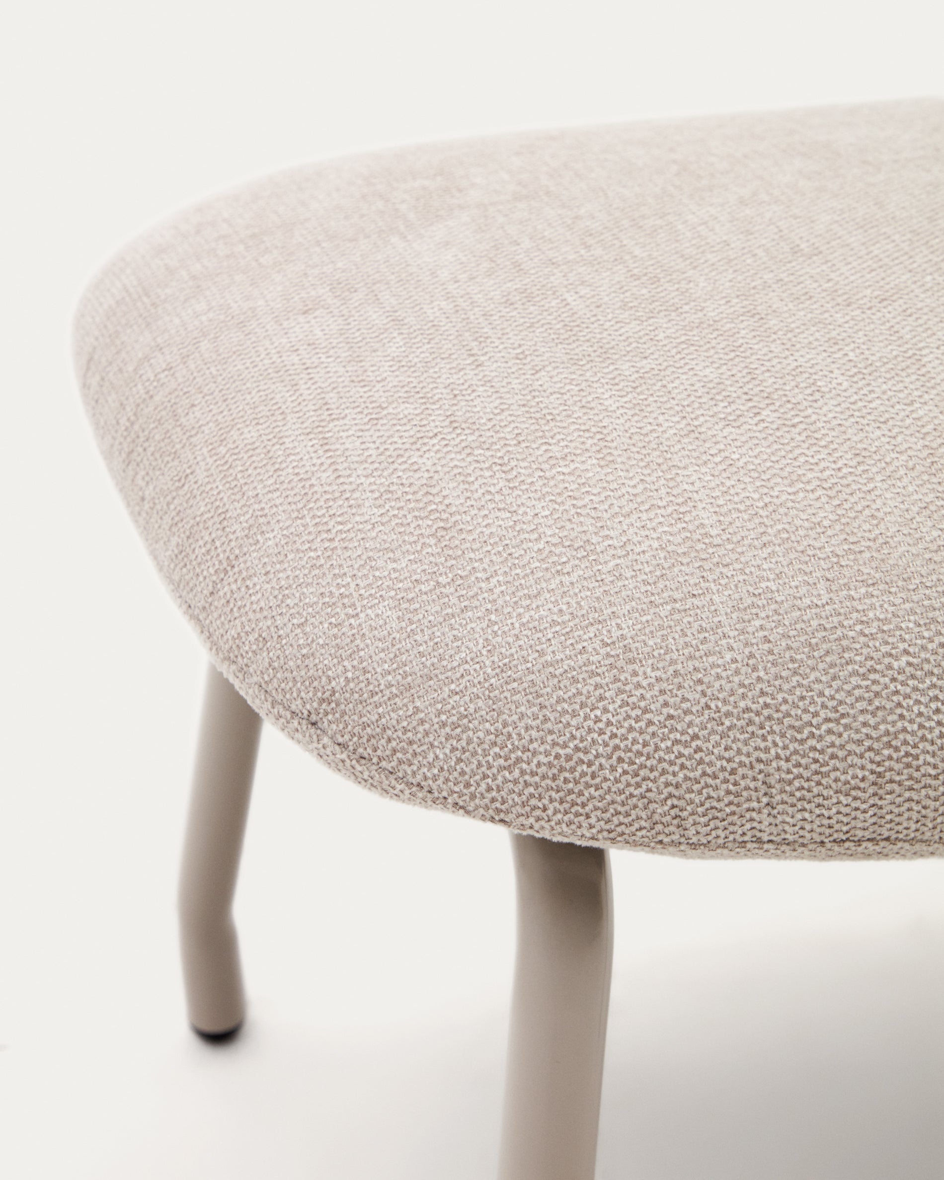 Belina beige chenille footrest in steel with beige finish FSC 100% - Detail