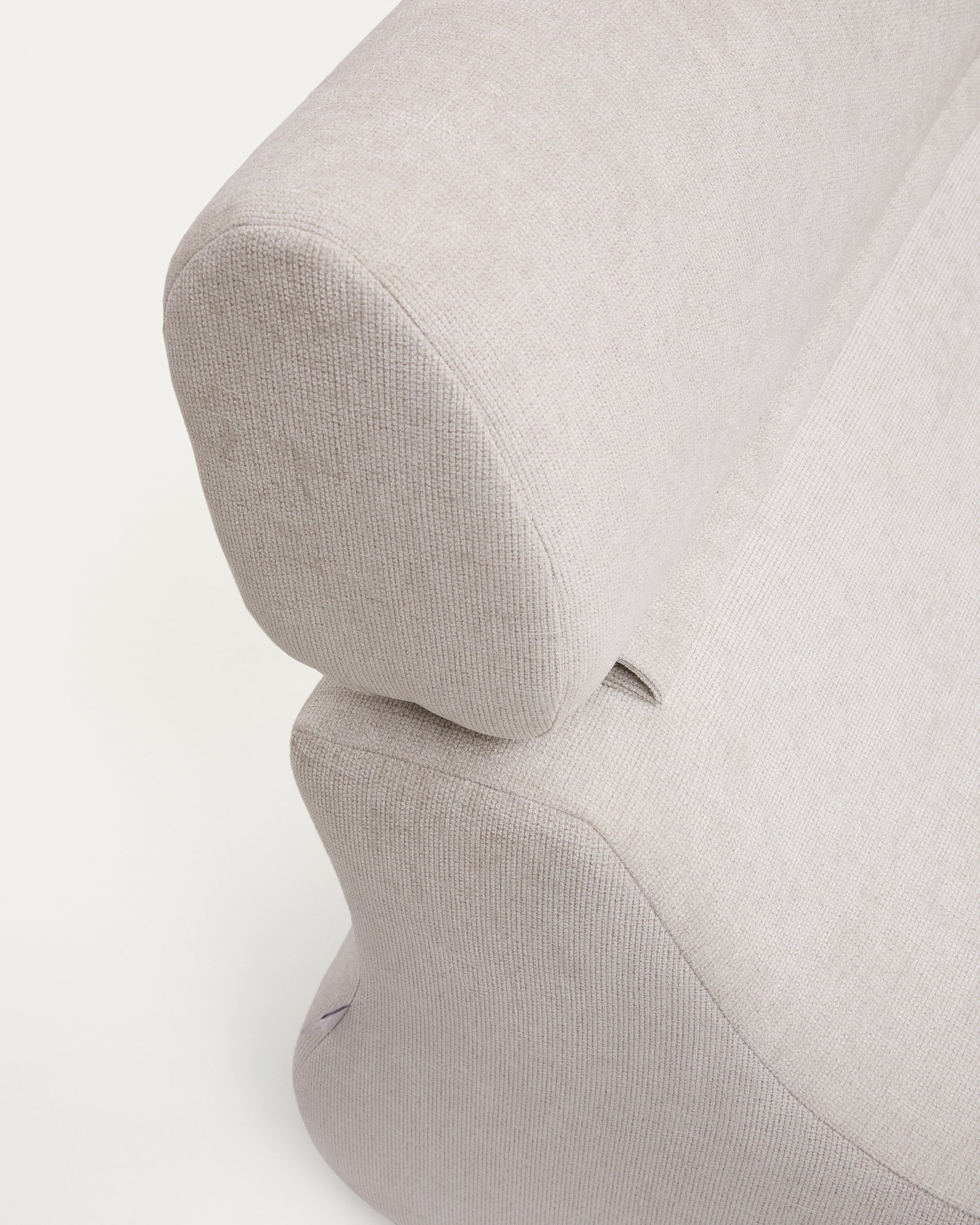 Club pearl-coloured, chenille armchair - Detail