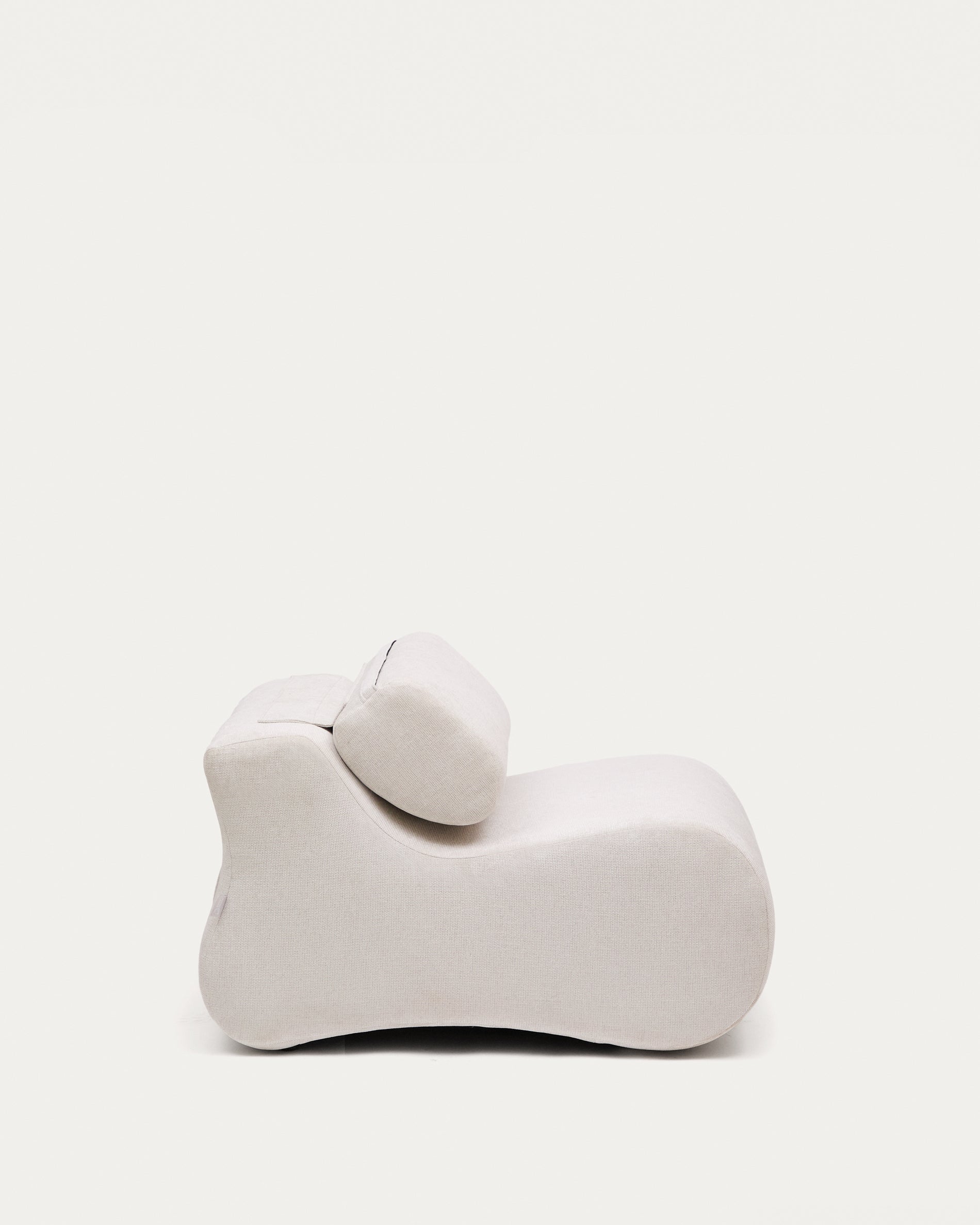 Club pearl-coloured, chenille armchair - Product View