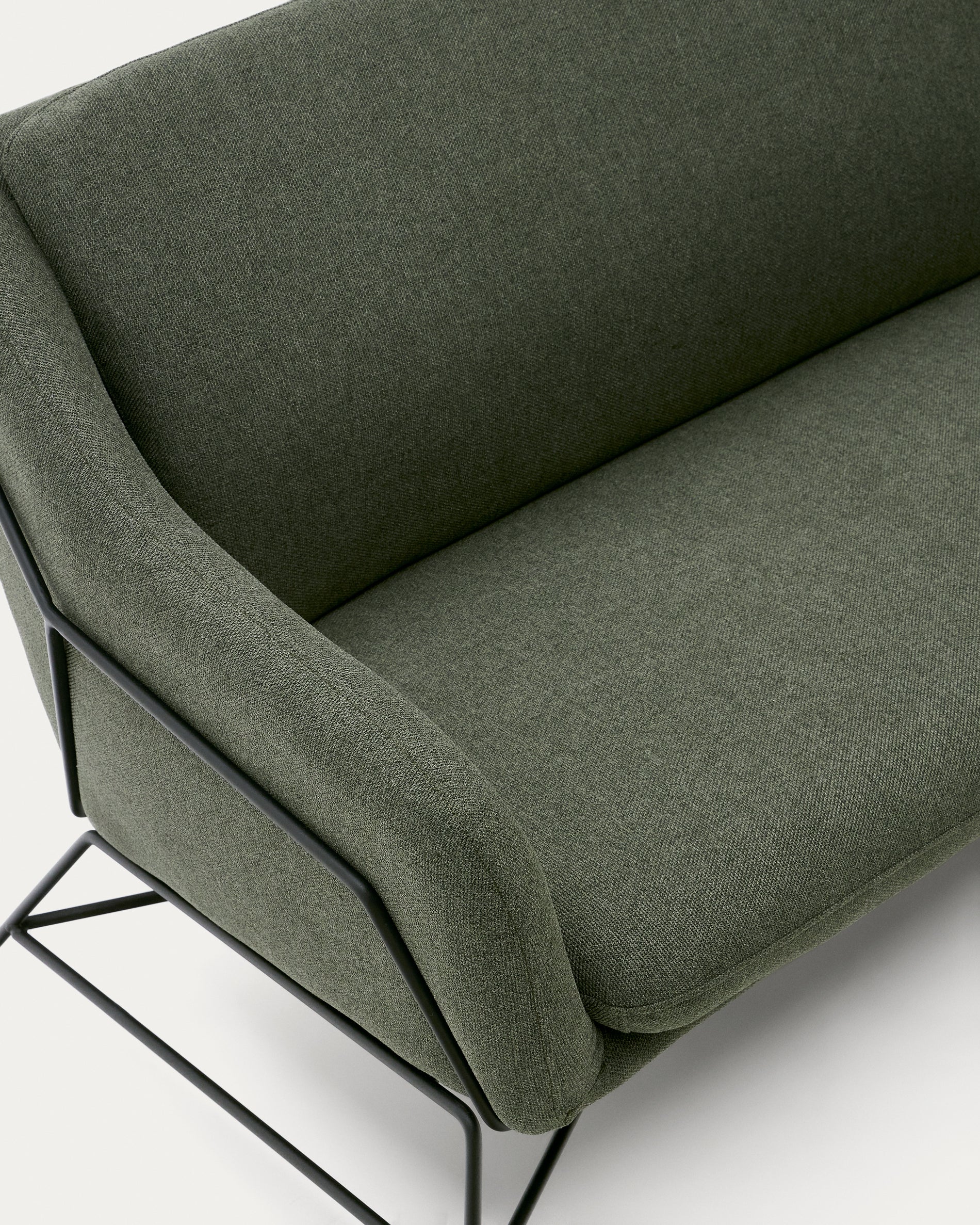 Brida 2-seater sofa in green and steel legs with black finish, 128 cm - Detail