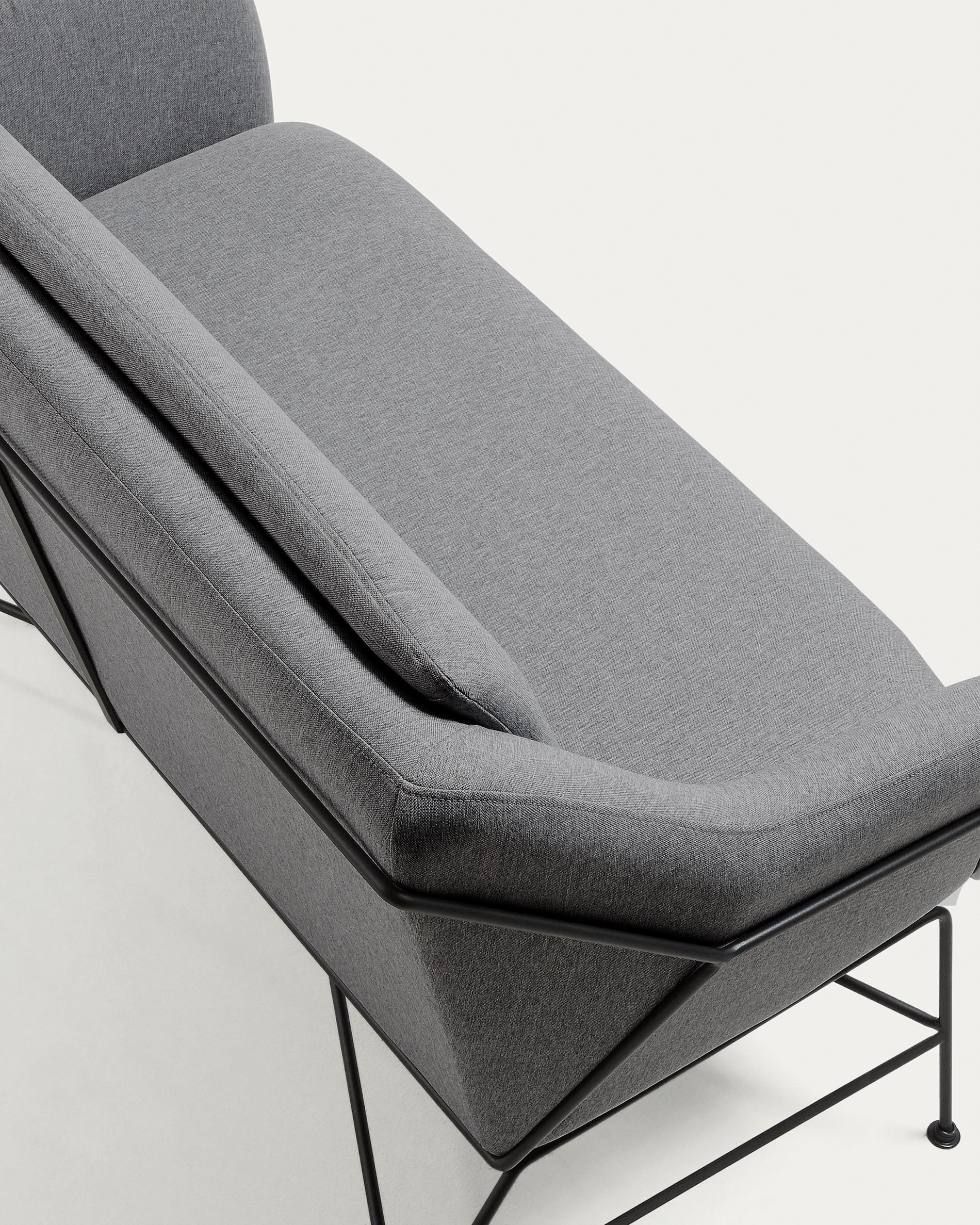 Brida 2 seater sofa in dark grey, 128 cm - Detail