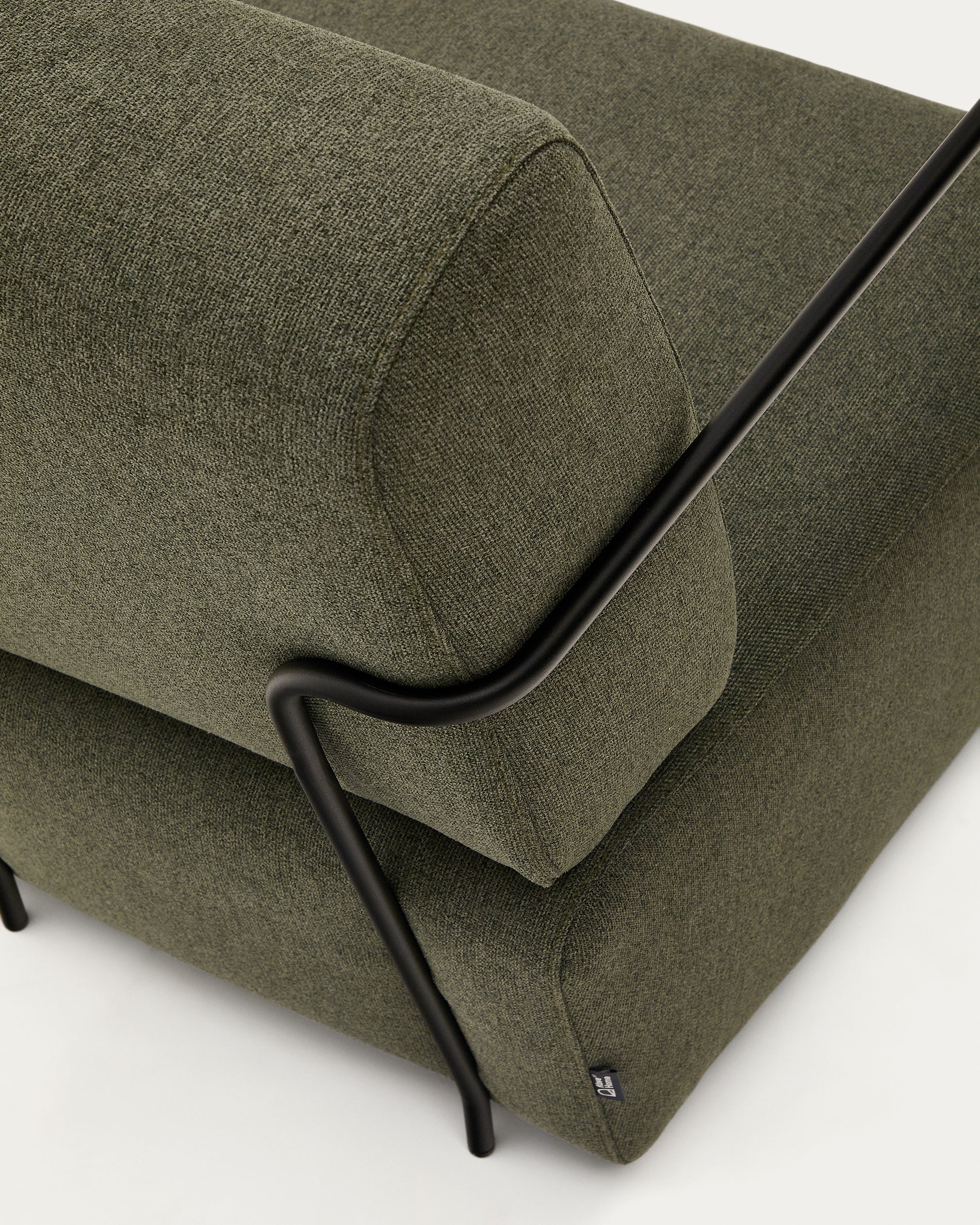 Gamer green armchair with metal in a black matte painted finish - Detail