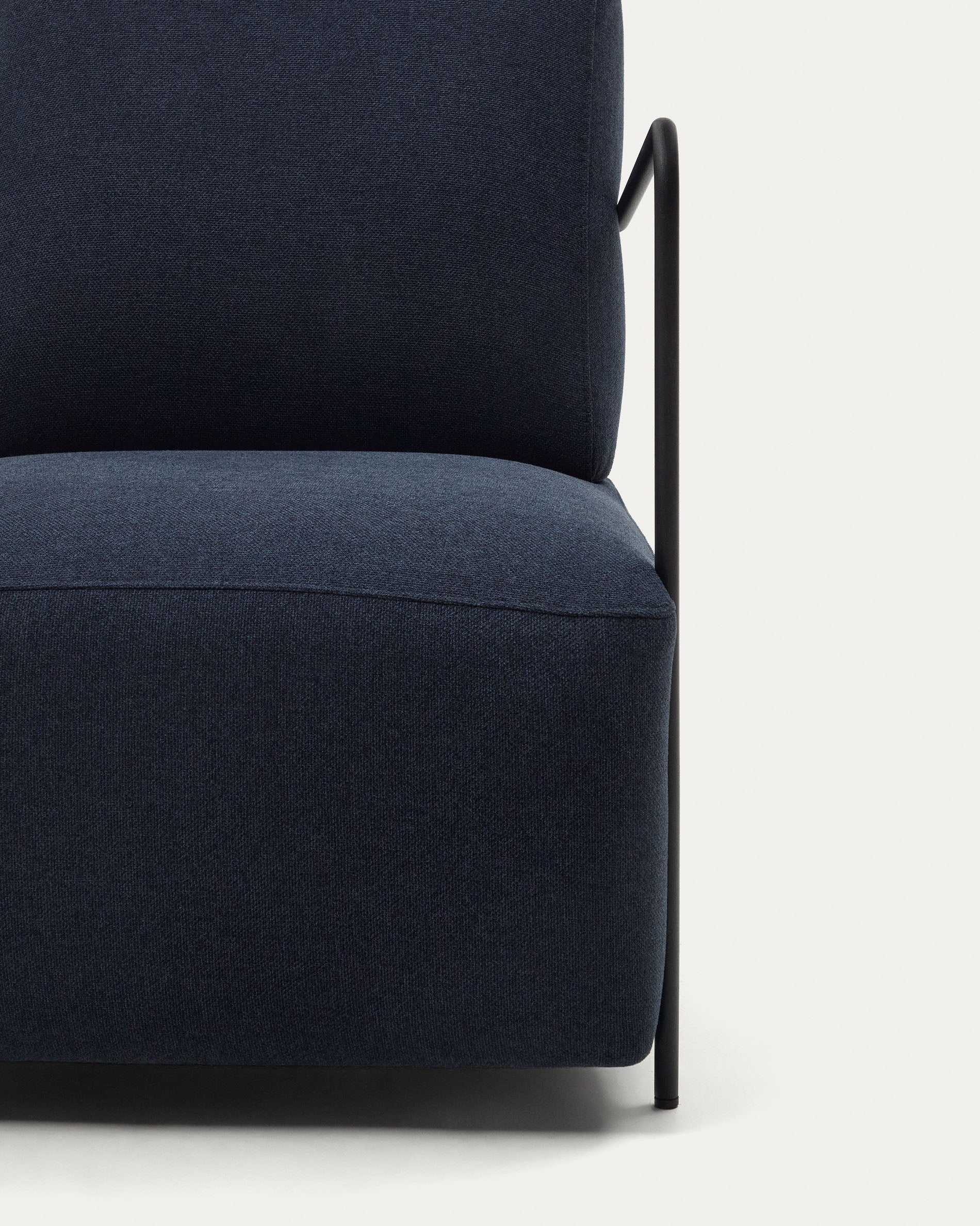Gamer armchair in blue and metal with black finish - Detail