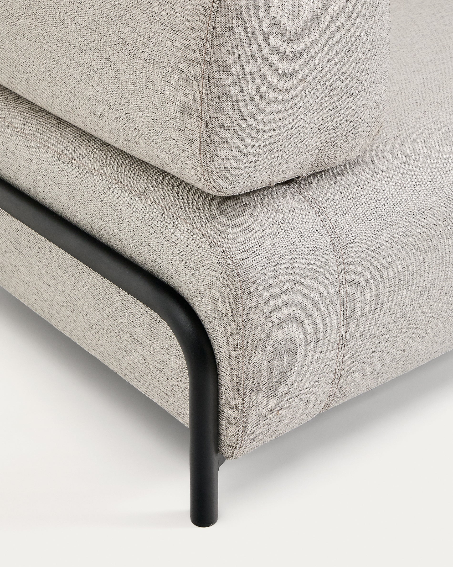 Compo 2-seater greige sofa with black metal frame 200 cm FSC Mix Credit - Detail
