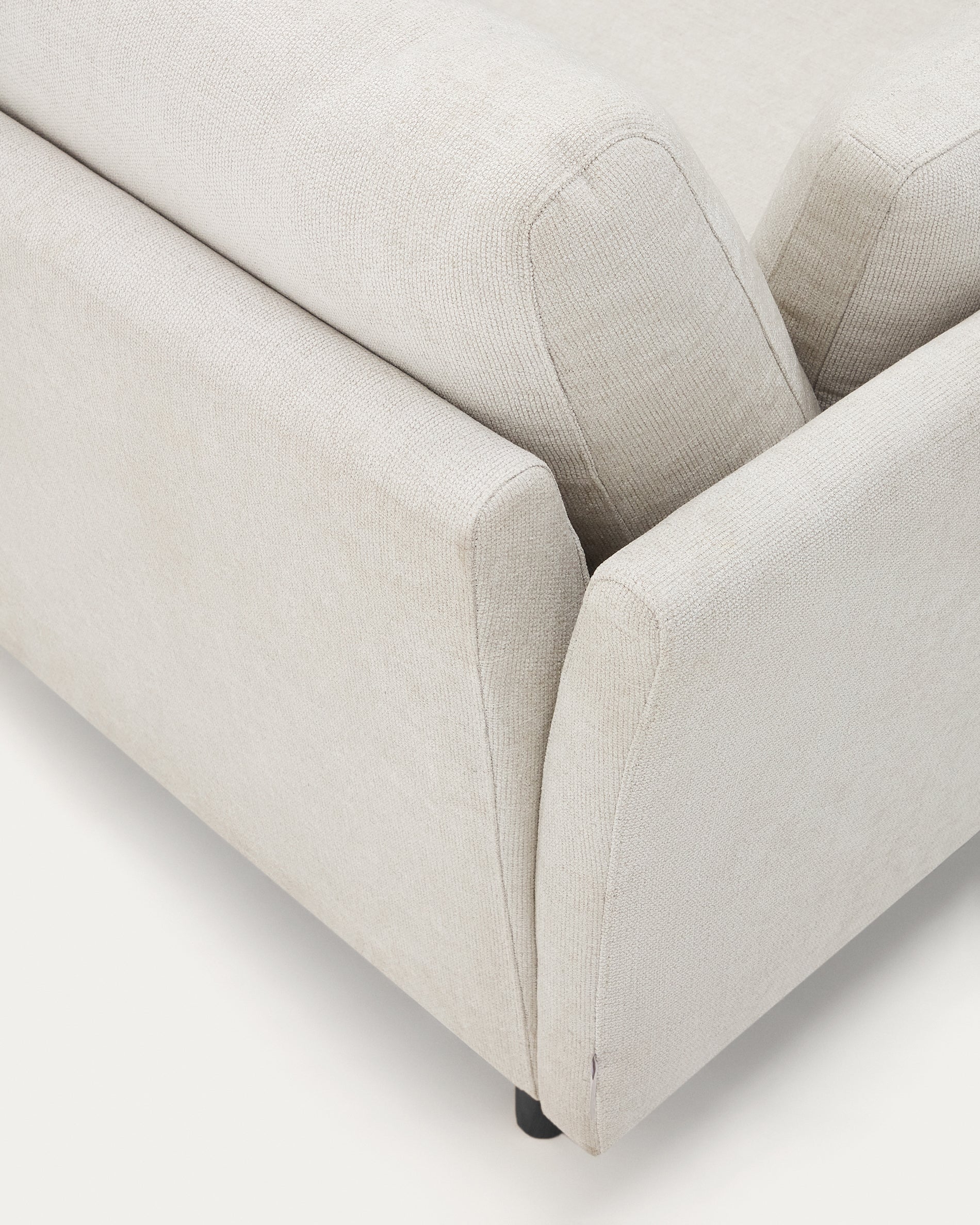 Gilma 2 seater sofa in chenille pearl with painted black finish legs, 170 cm - Detail