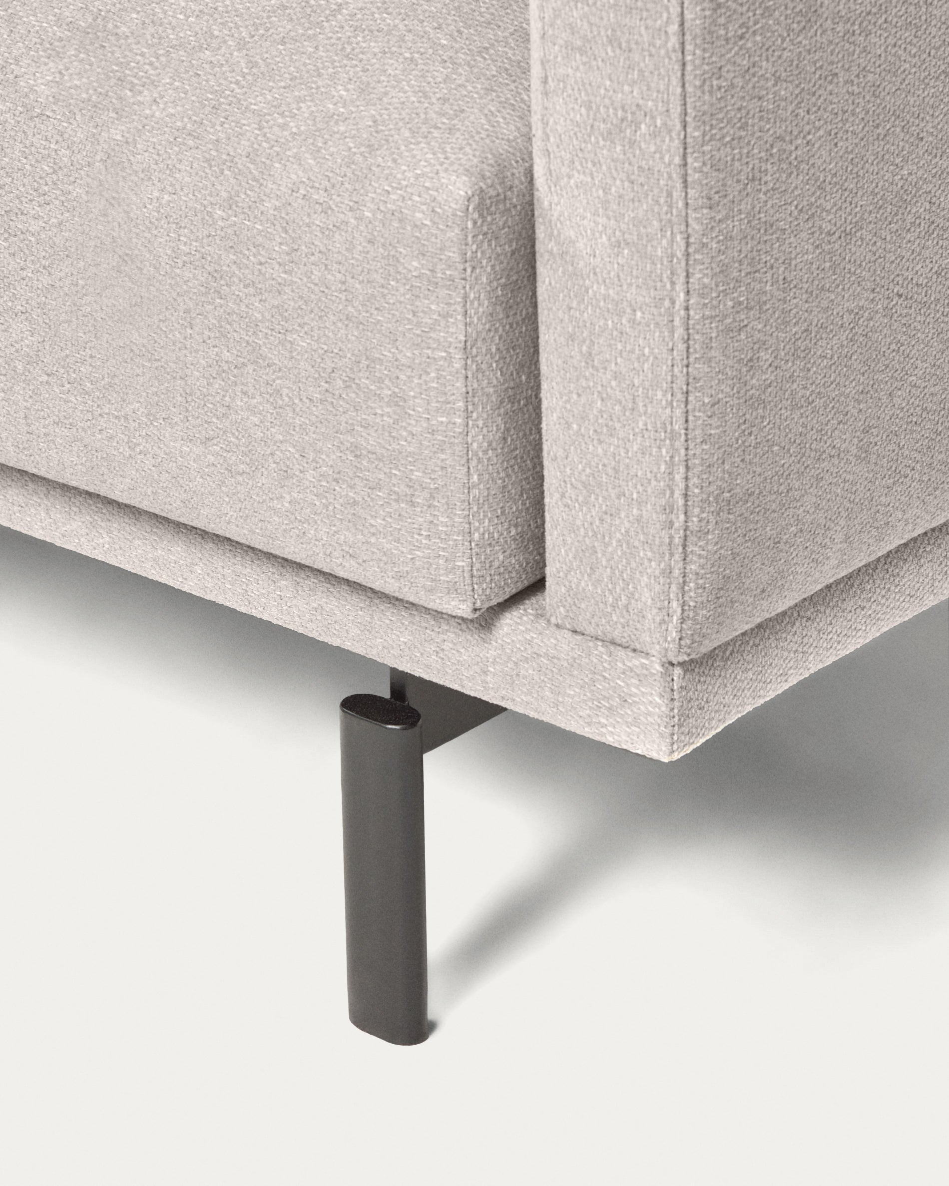 Galene 3 seater sofa with left-hand chaise longue in beige, 194 cm FSC Mix Credit - Detail