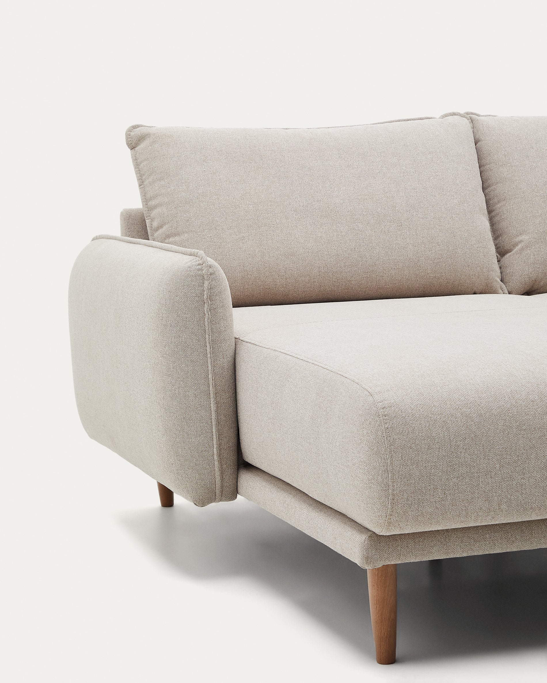 Carlota 3-seater sofa with left / right chaise longue in beige, 262 cm FSC Mix Credit - Detail