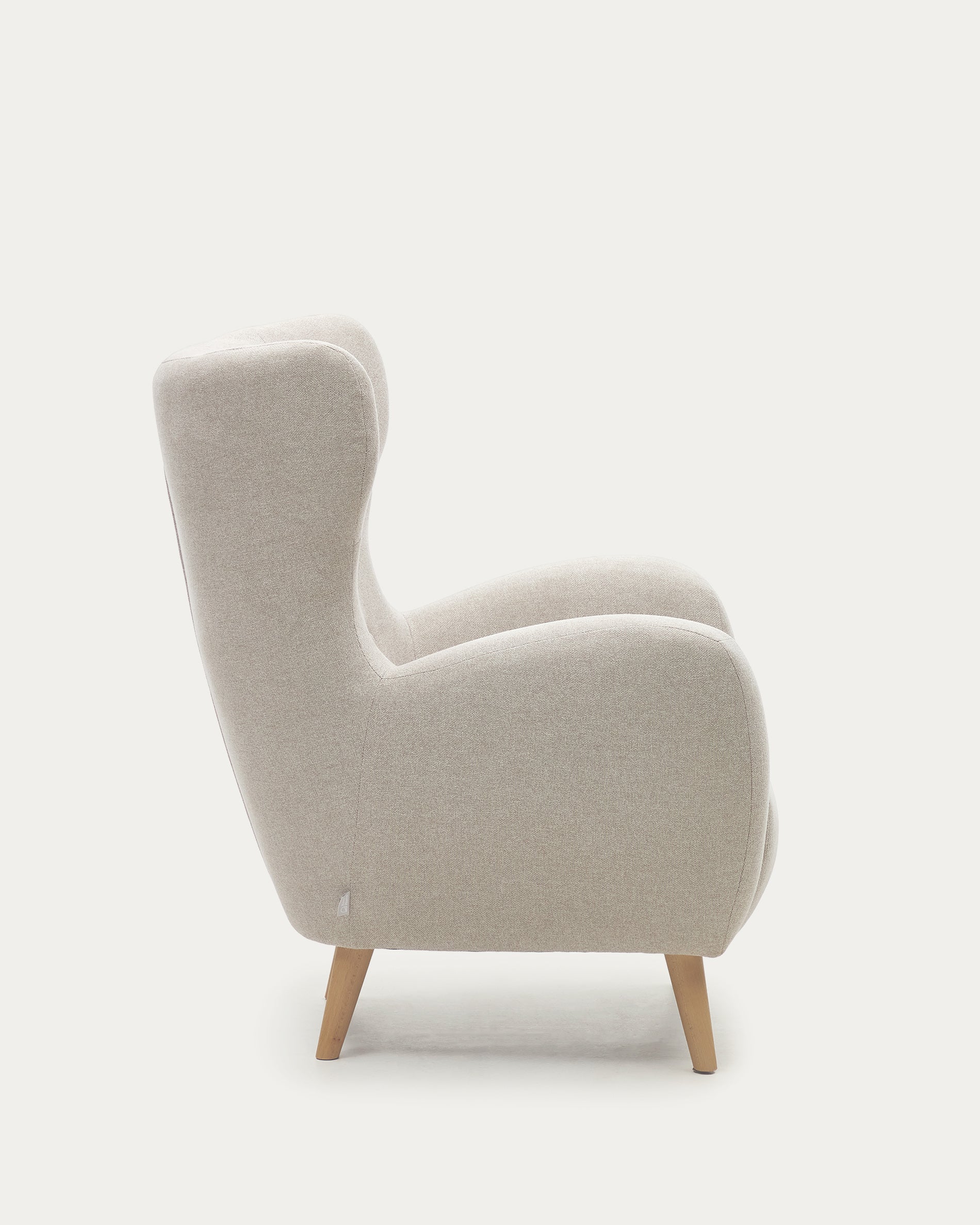 Patio beige armchair with solid beech wood legs FSC Mix Credit - Product View