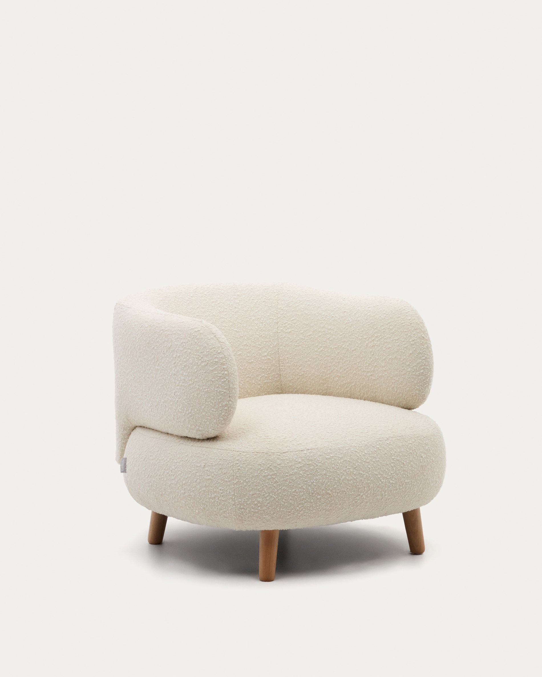 Luisa armchair in white bouclé with solid beech legs