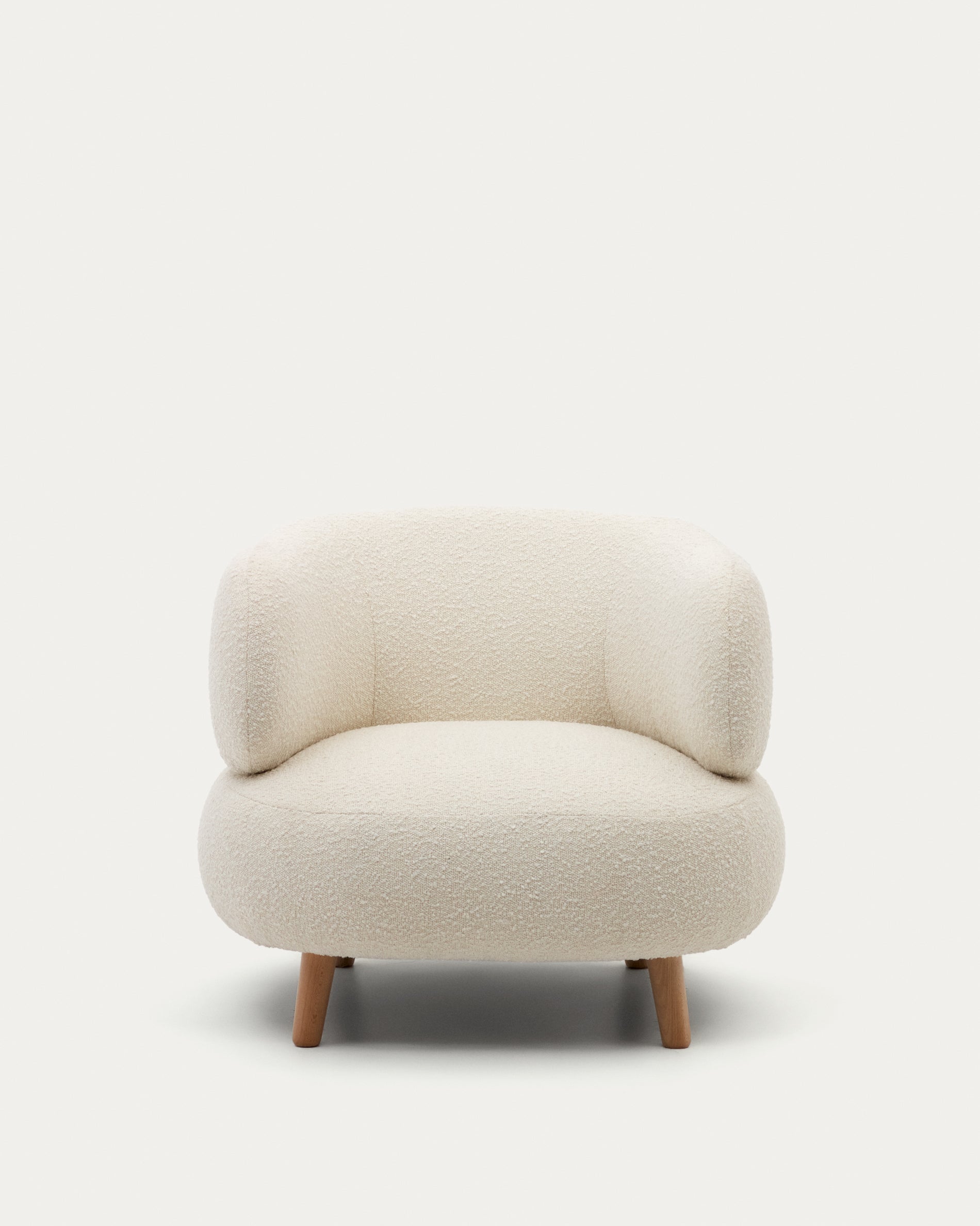 Luisa armchair in white bouclé with solid beech legs